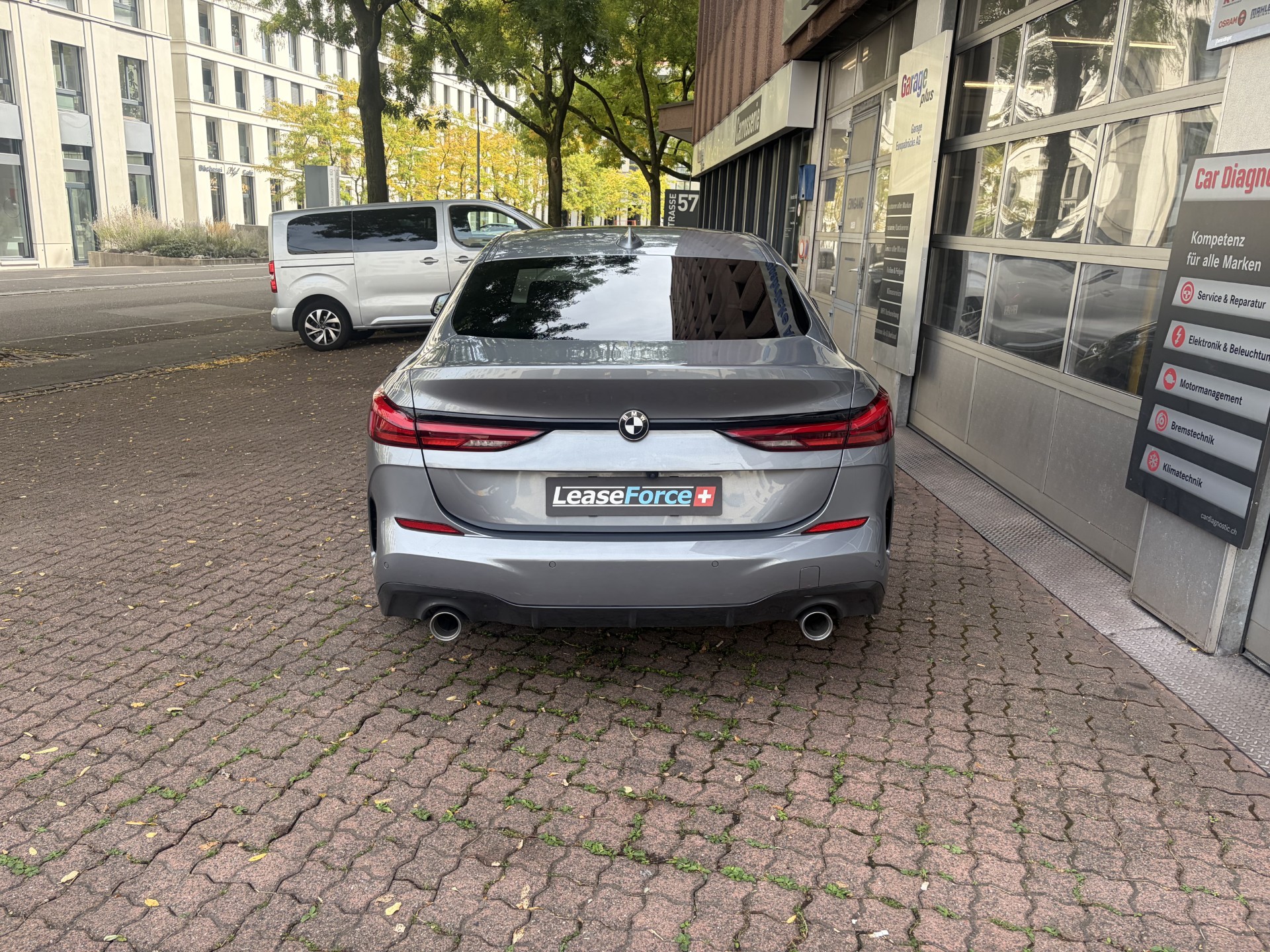 BMW 220d Gran Coupé Steptronic M Sport-image-4