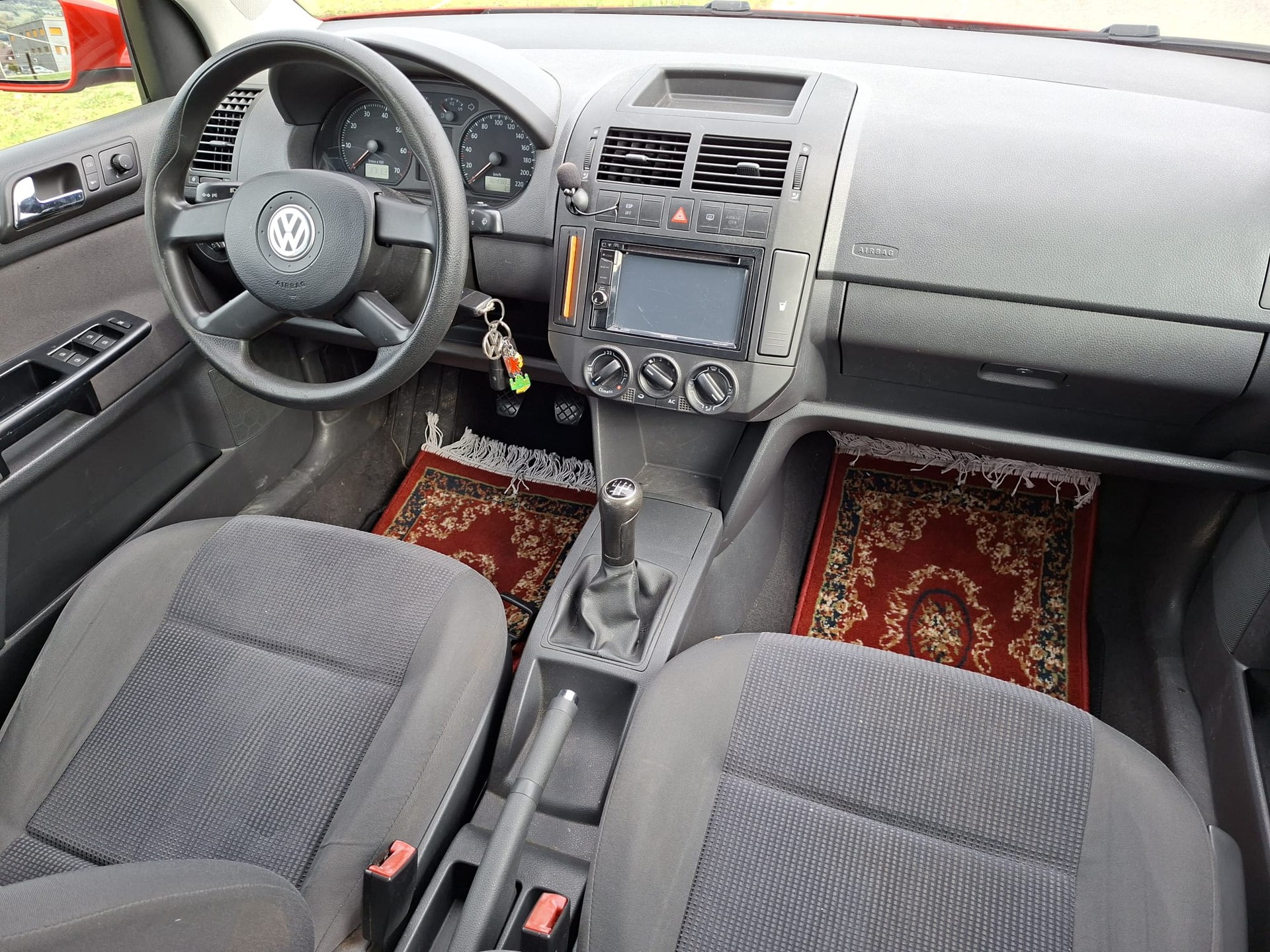 VW Polo 1.2 12V Trendline-image-9