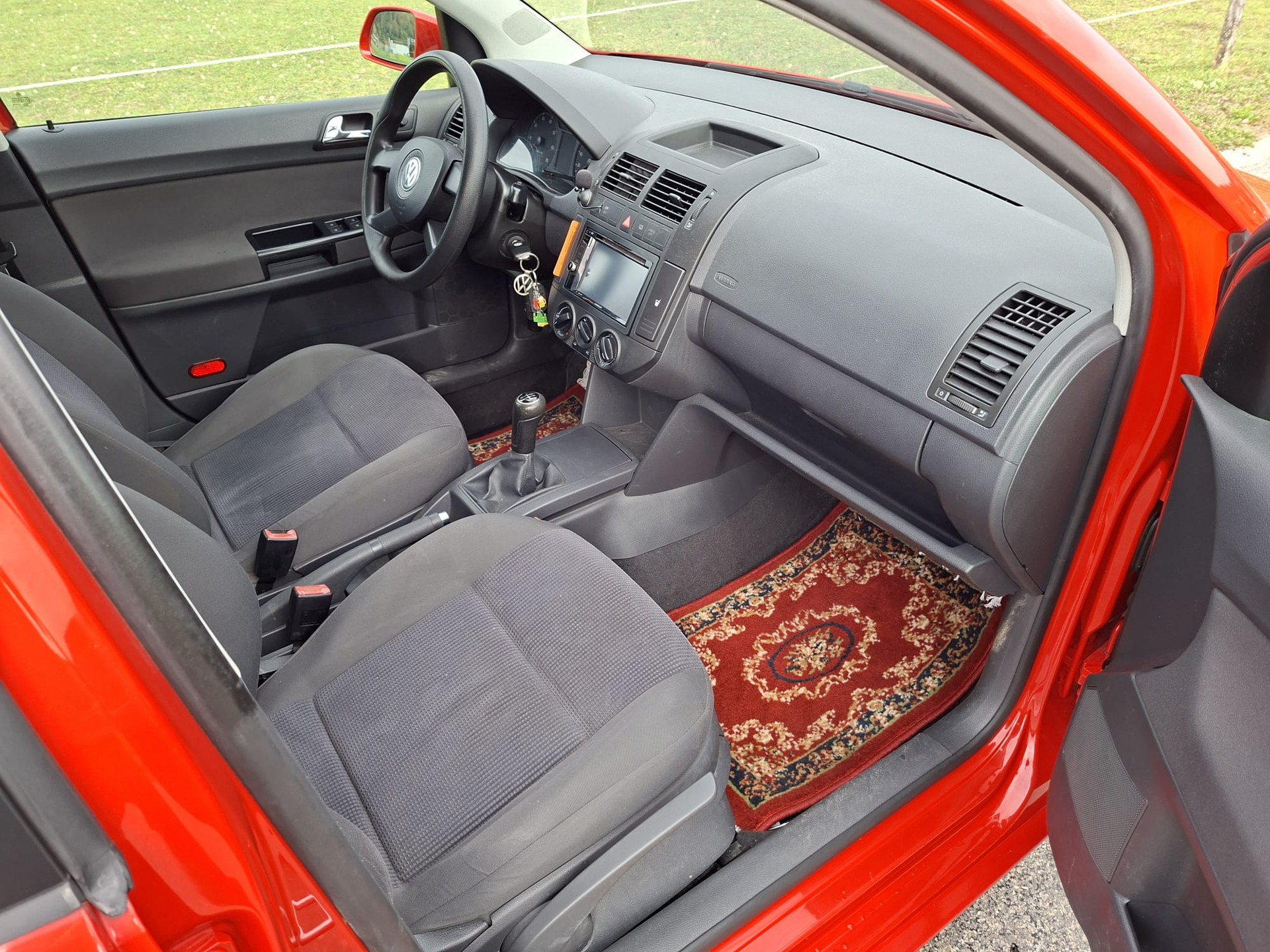 VW Polo 1.2 12V Trendline-image-7