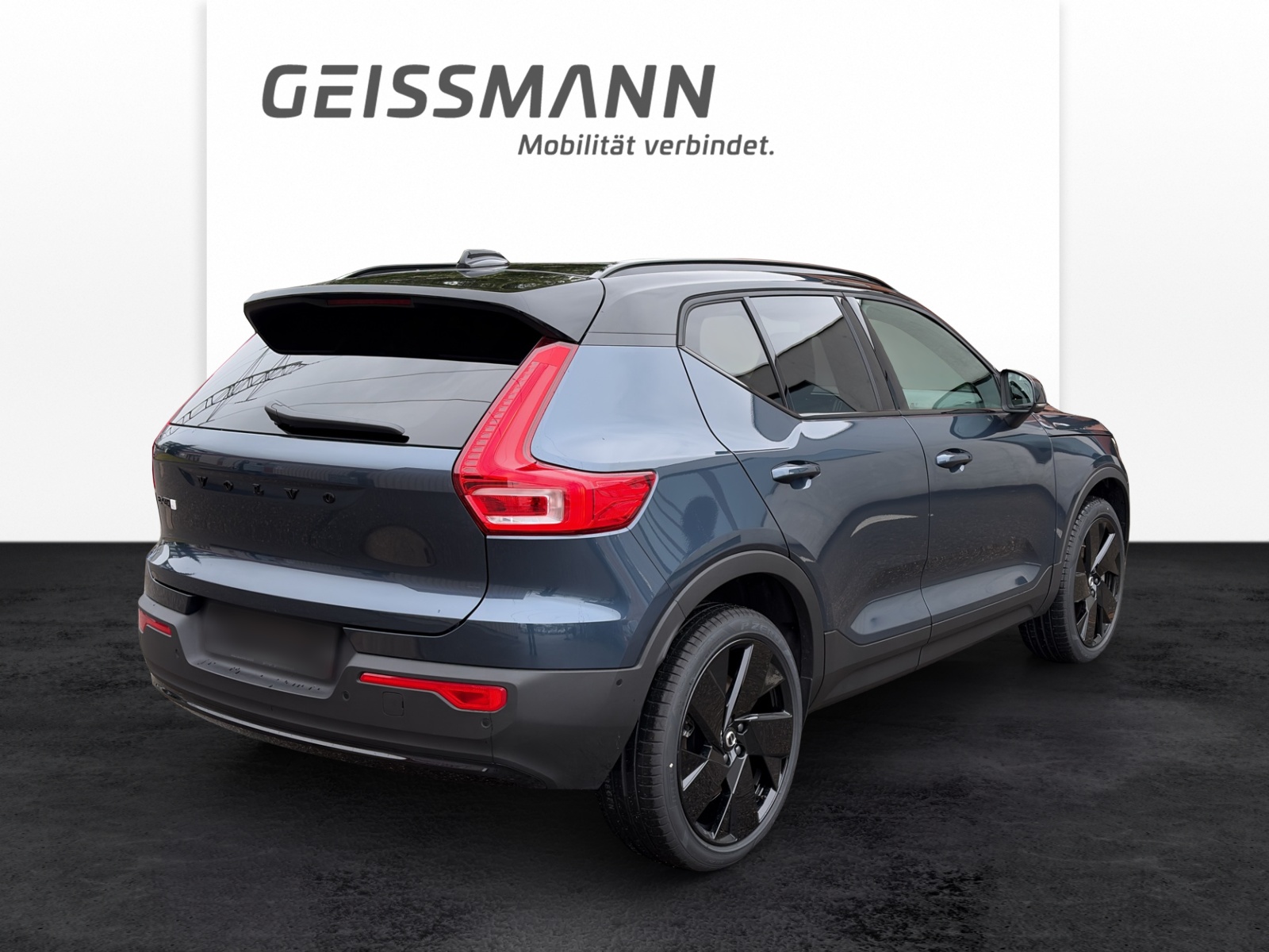 VOLVO EX40 Twin Black Edition AWD-image-5