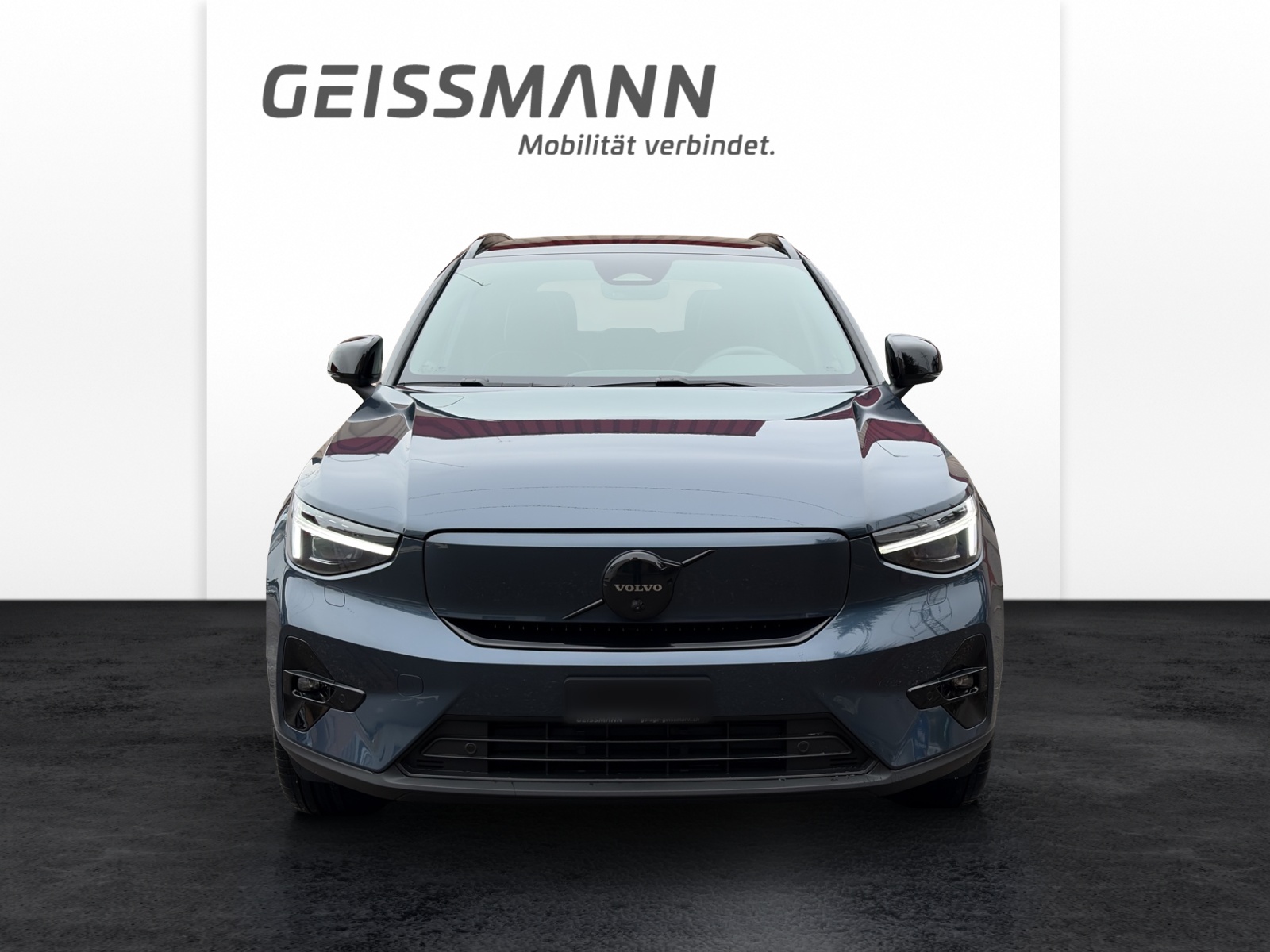 VOLVO EX40 Twin Black Edition AWD-image-6