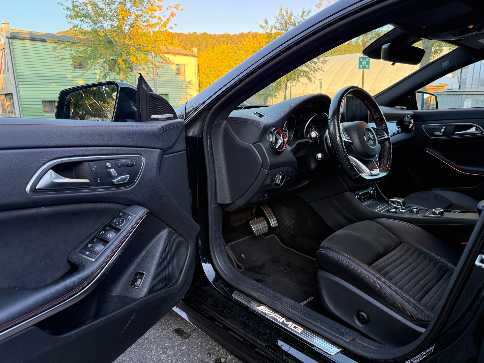 MERCEDES-BENZ CLA 45 AMG 4Matic Speedshift-image-11