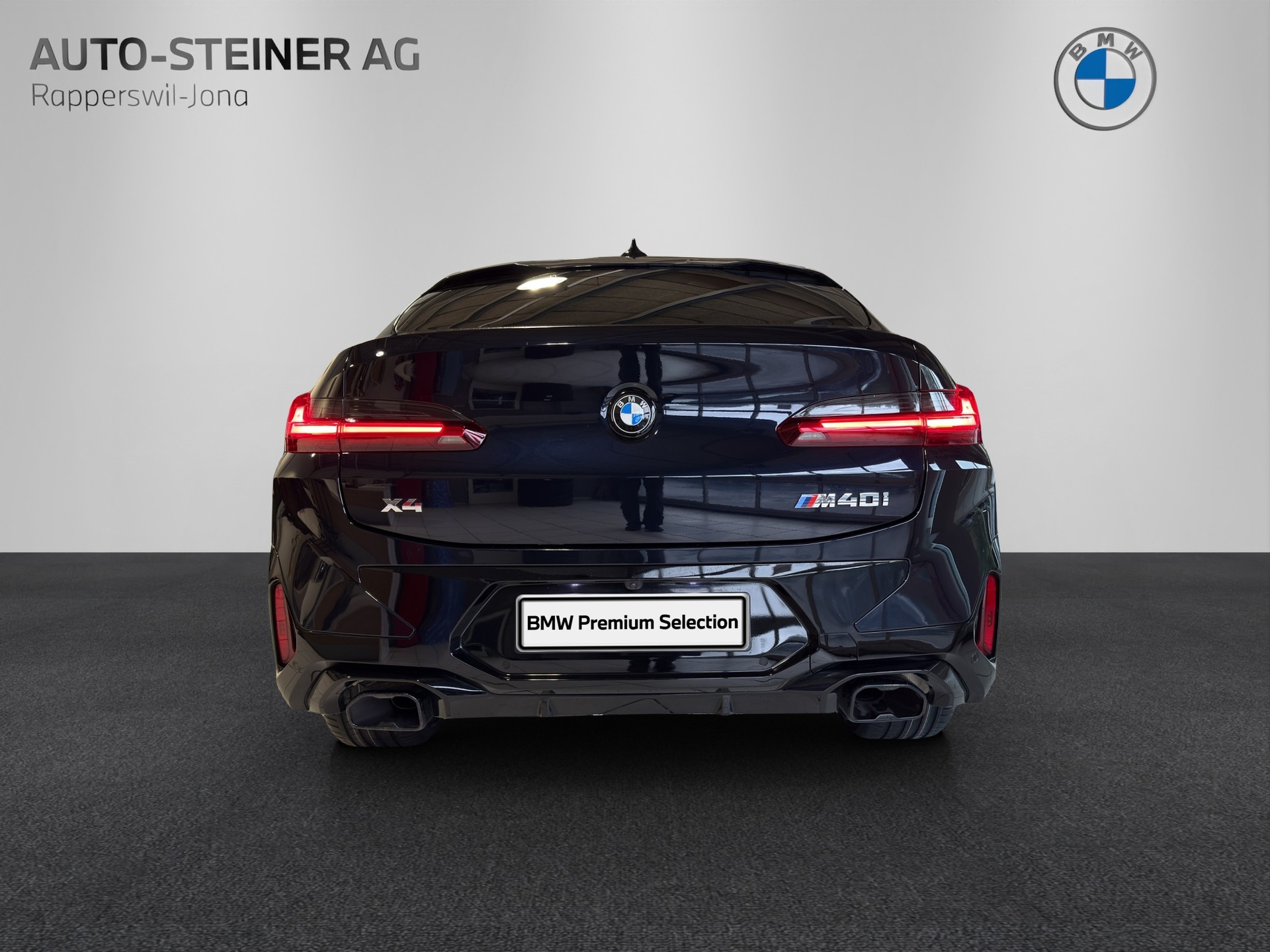 BMW X4 M40i-showroom-element-3