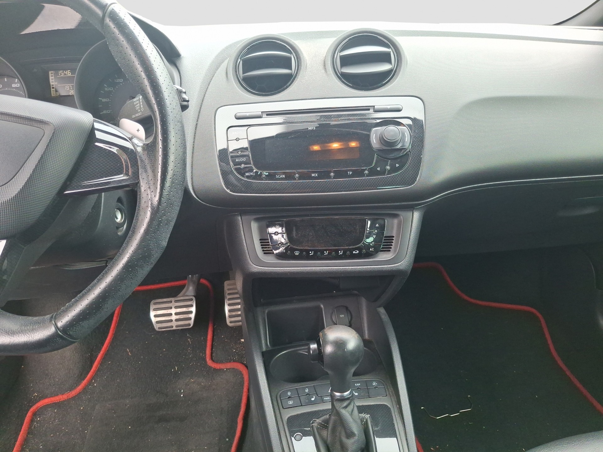 SEAT Ibiza SC 1.4 TSI Cupra R210 Swiss Racing DSG-image-7