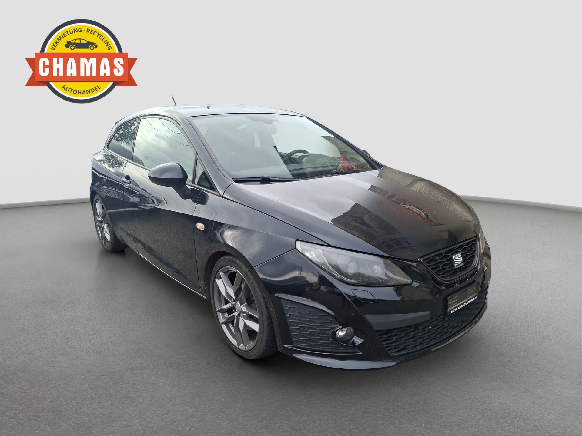 SEAT Ibiza SC 1.4 TSI Cupra R210 Swiss Racing DSG-image-2