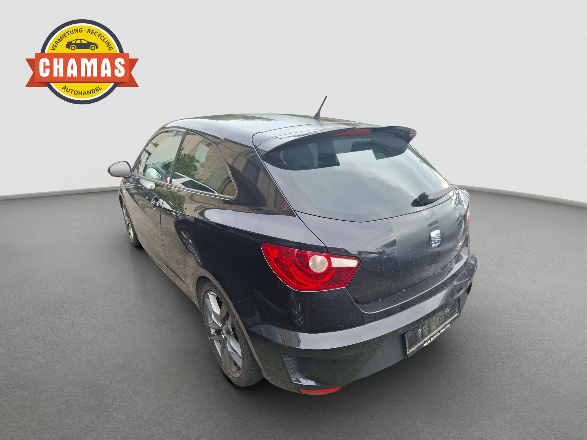 SEAT Ibiza SC 1.4 TSI Cupra R210 Swiss Racing DSG-image-4