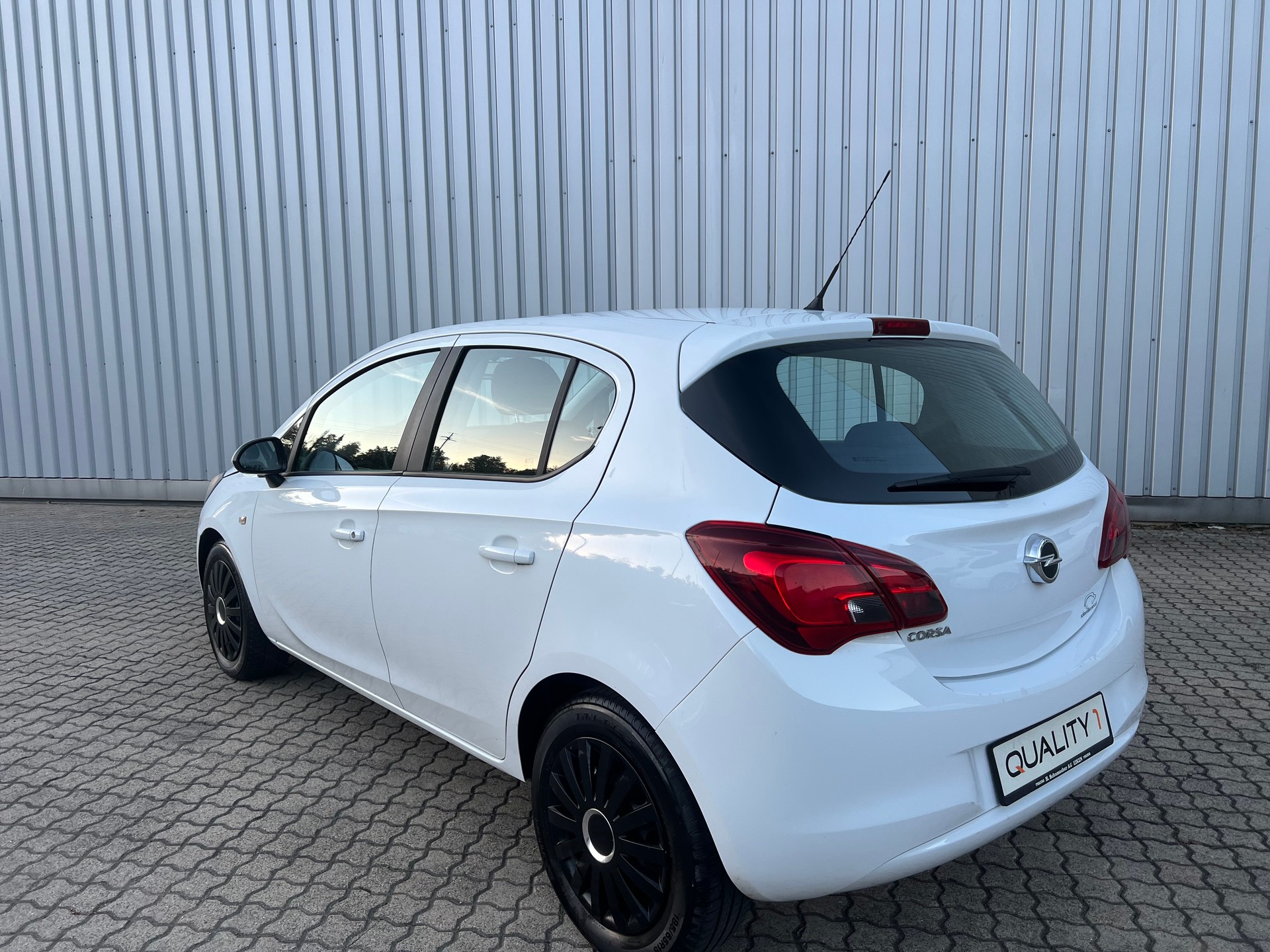 OPEL Corsa 1.4 TP Color Edition Easytronic-image-3