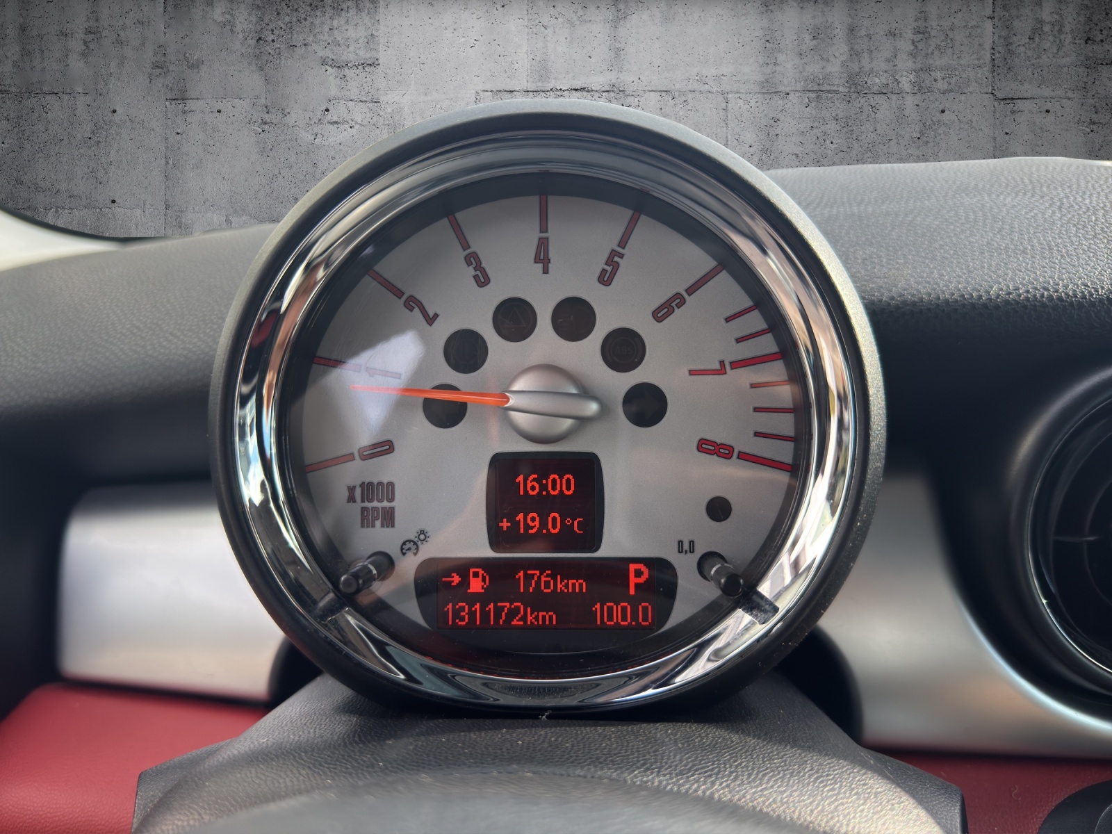 MINI Cooper S Steptronic-image-13