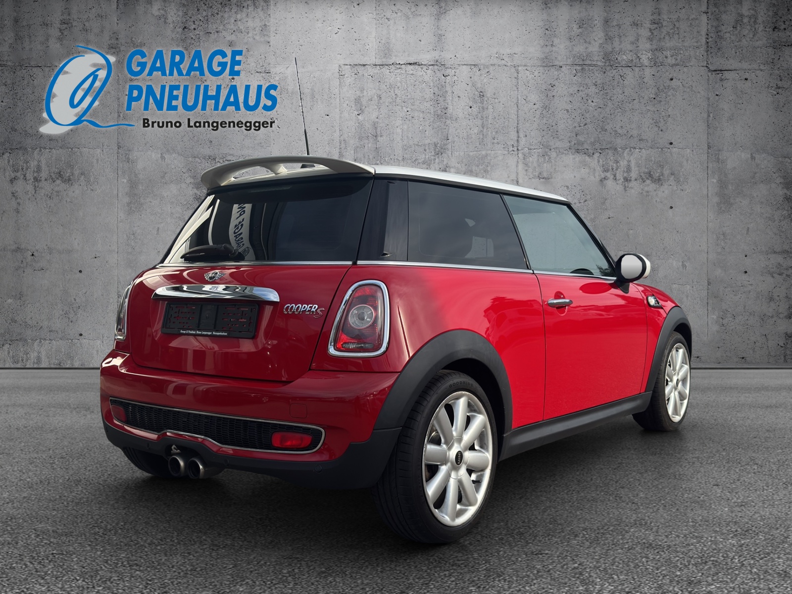 MINI Cooper S Steptronic-image-3