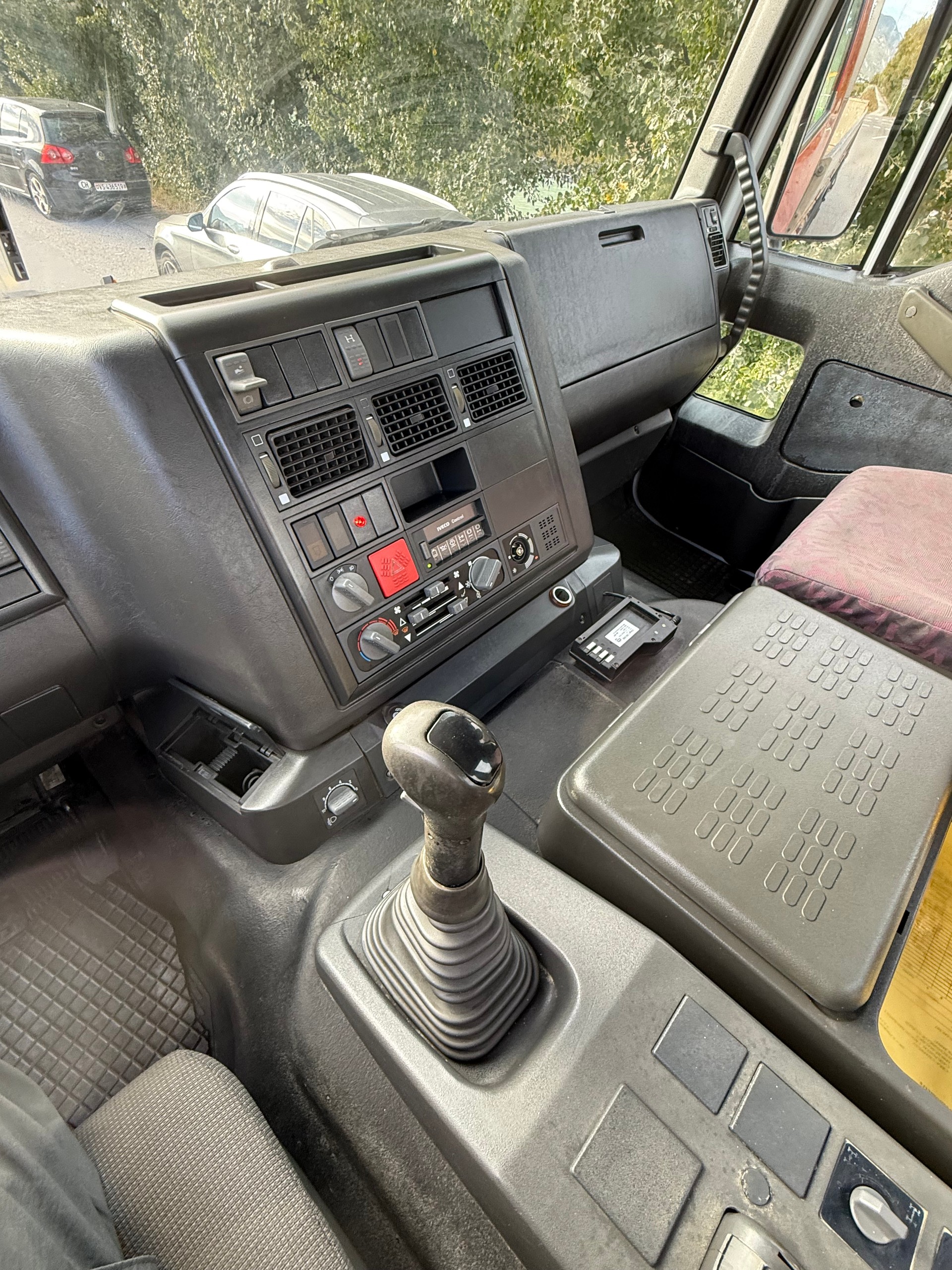 IVECO 190E31W Cursor-image-11