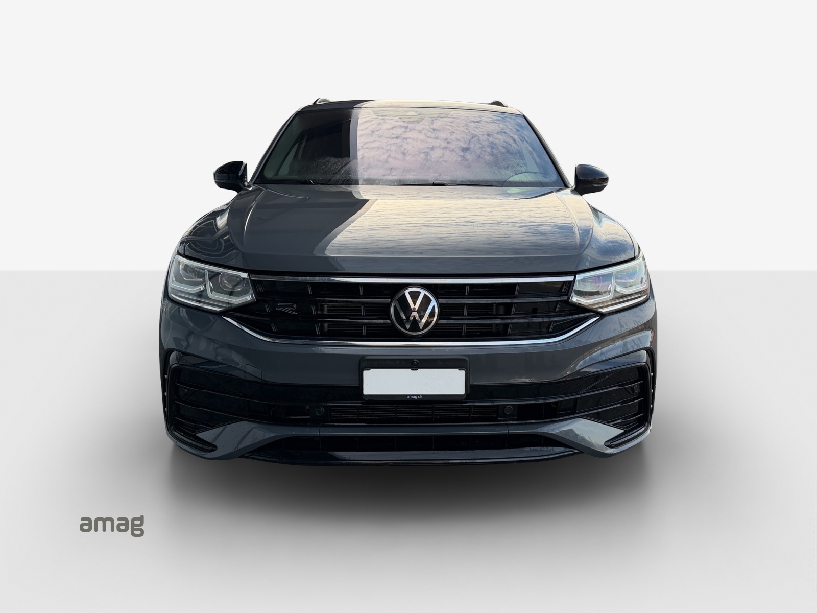 VW Tiguan 2.0TSI R-Line 4Motion DSG-image-6