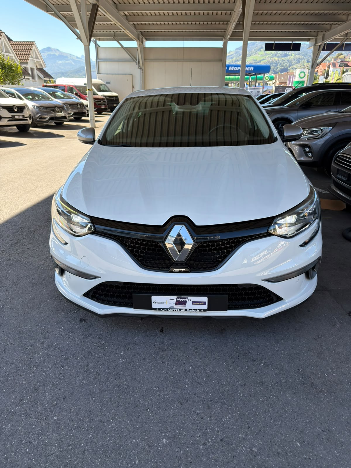 Car photo