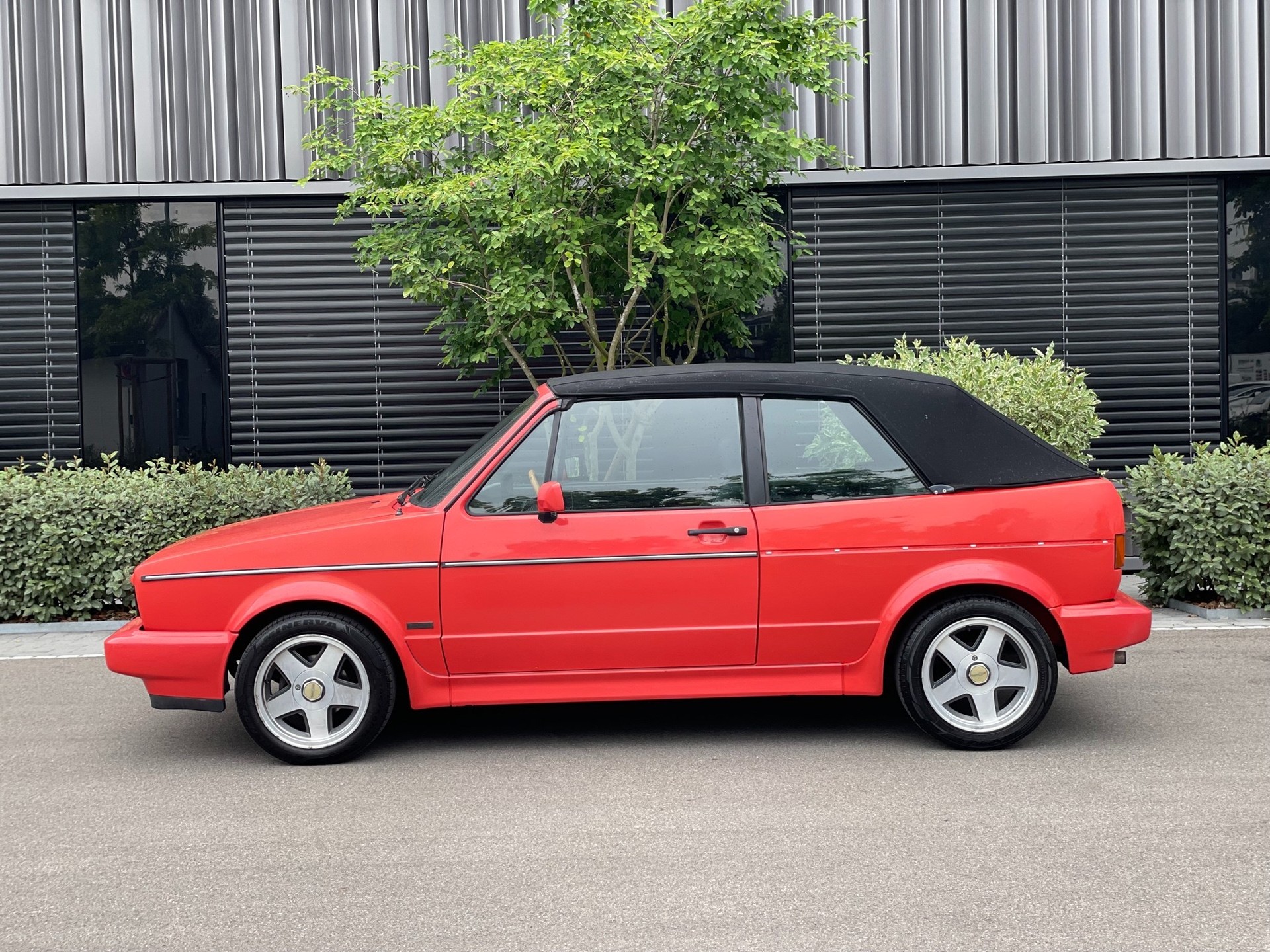 VW Golf Cabriolet 1800 Fashion-Line/Young-Line-image-5
