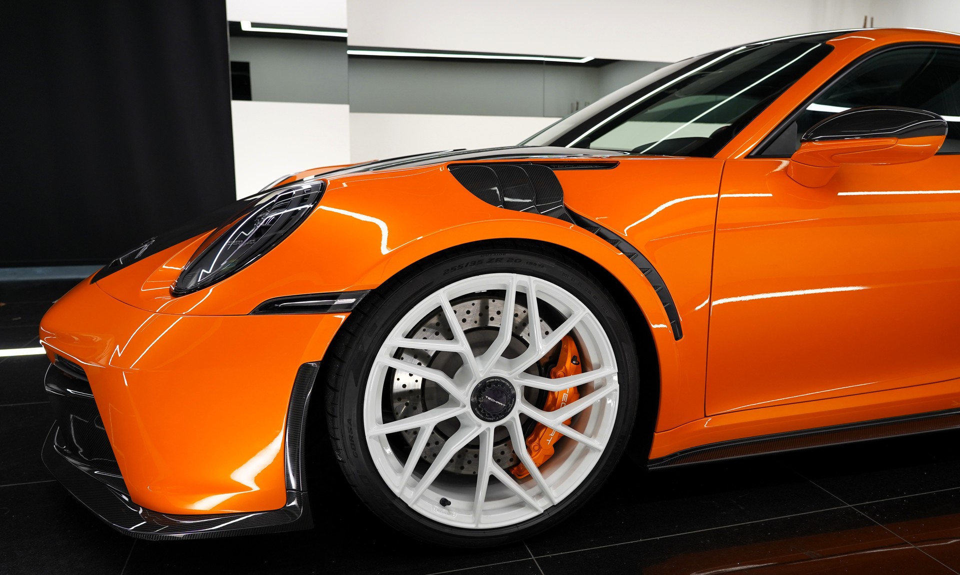 PORSCHE 911 GT3 Touring PDK GT3-image-5