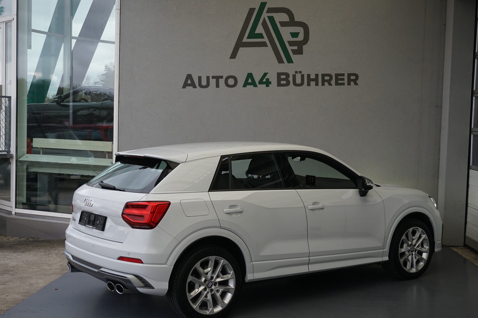 AUDI SQ2 TFSI quattro-image-8