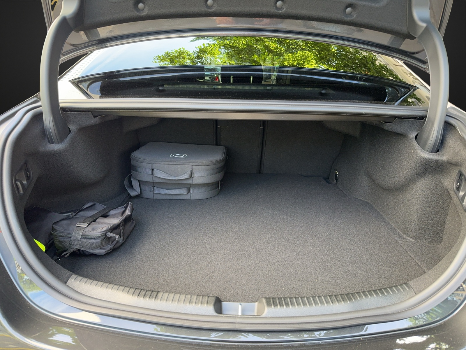 MERCEDES-BENZ C 300 de 4Matic-image-11