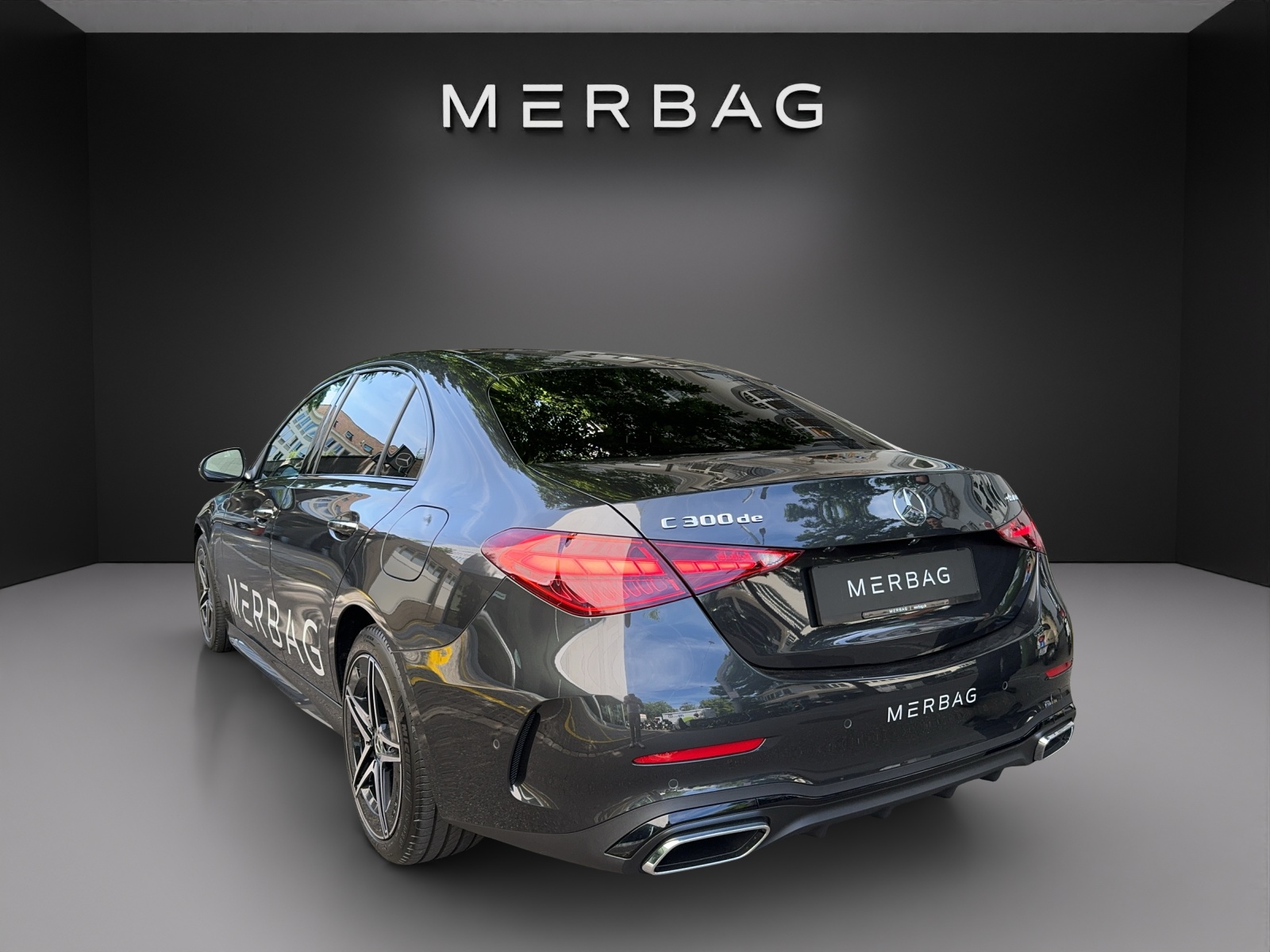 MERCEDES-BENZ C 300 de 4Matic-image-3