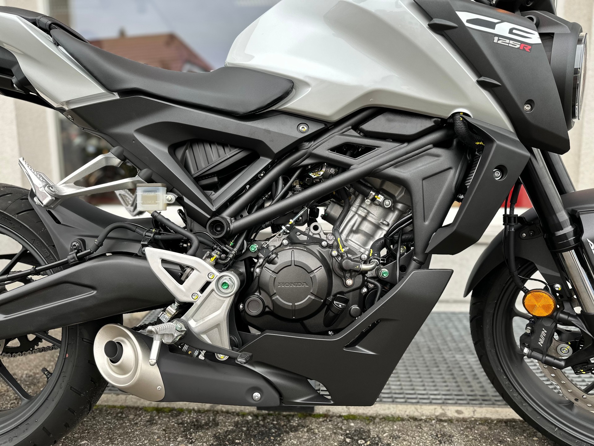 HONDA CB 125 R-image-6