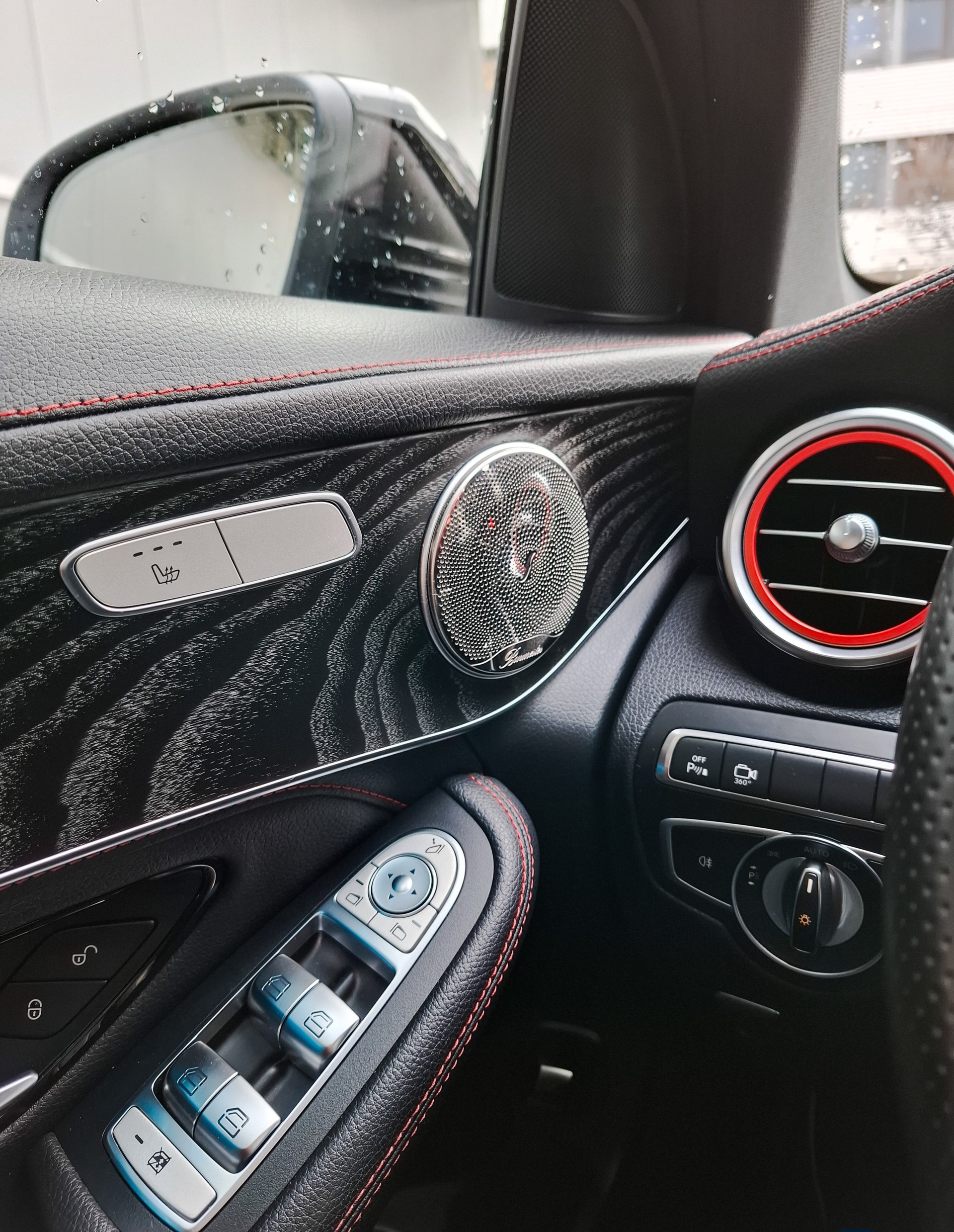 MERCEDES-BENZ GLC Coupé 43 AMG 4Matic 9G-Tronic-image-9