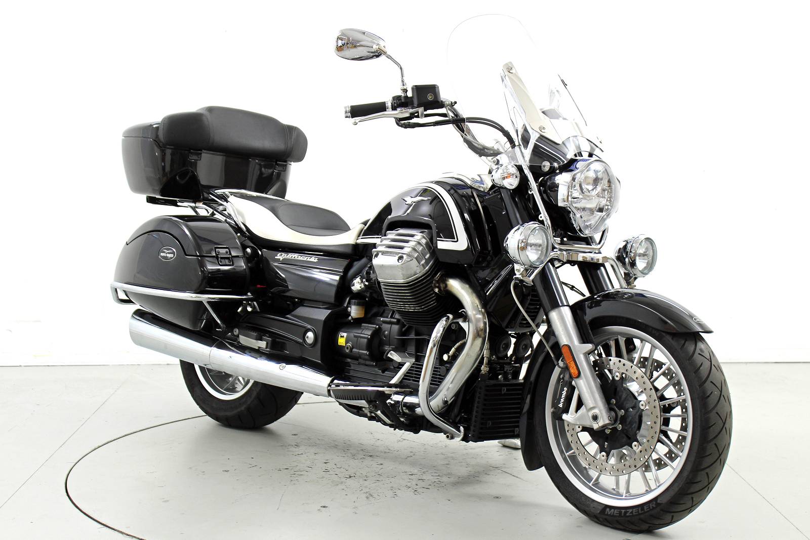 MOTO GUZZI California 1400 ABS-showroom-element-1