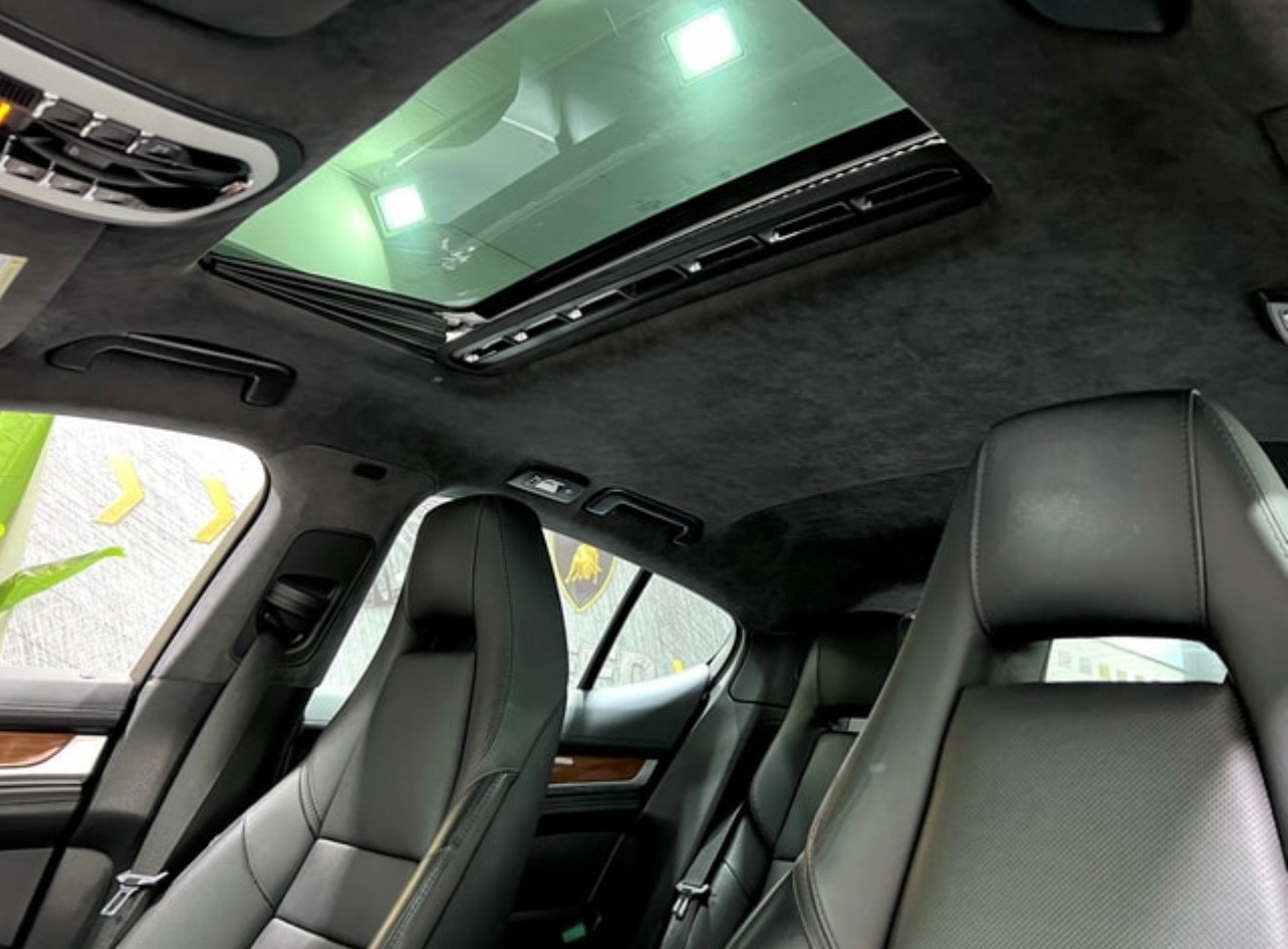 PORSCHE Panamera Turbo 4.8 PDK-image-4