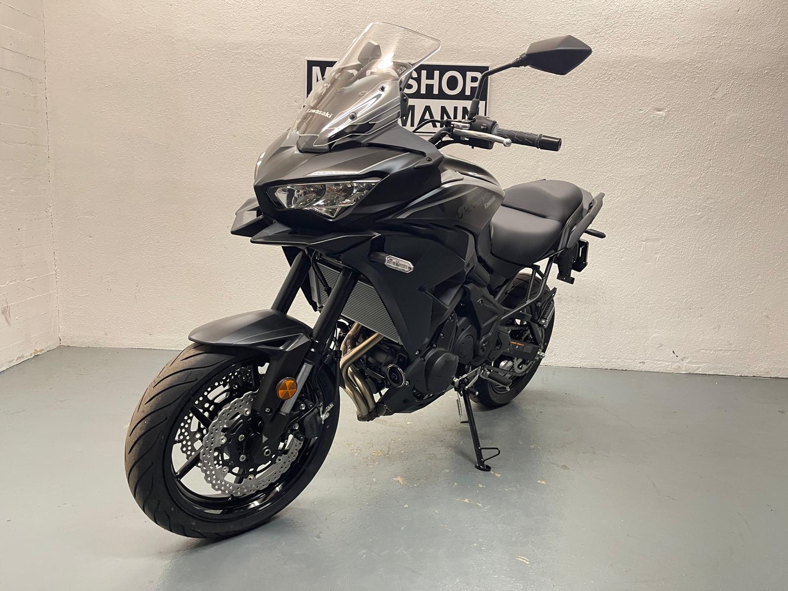 KAWASAKI Versys 650 (35kW)-showroom-element-1