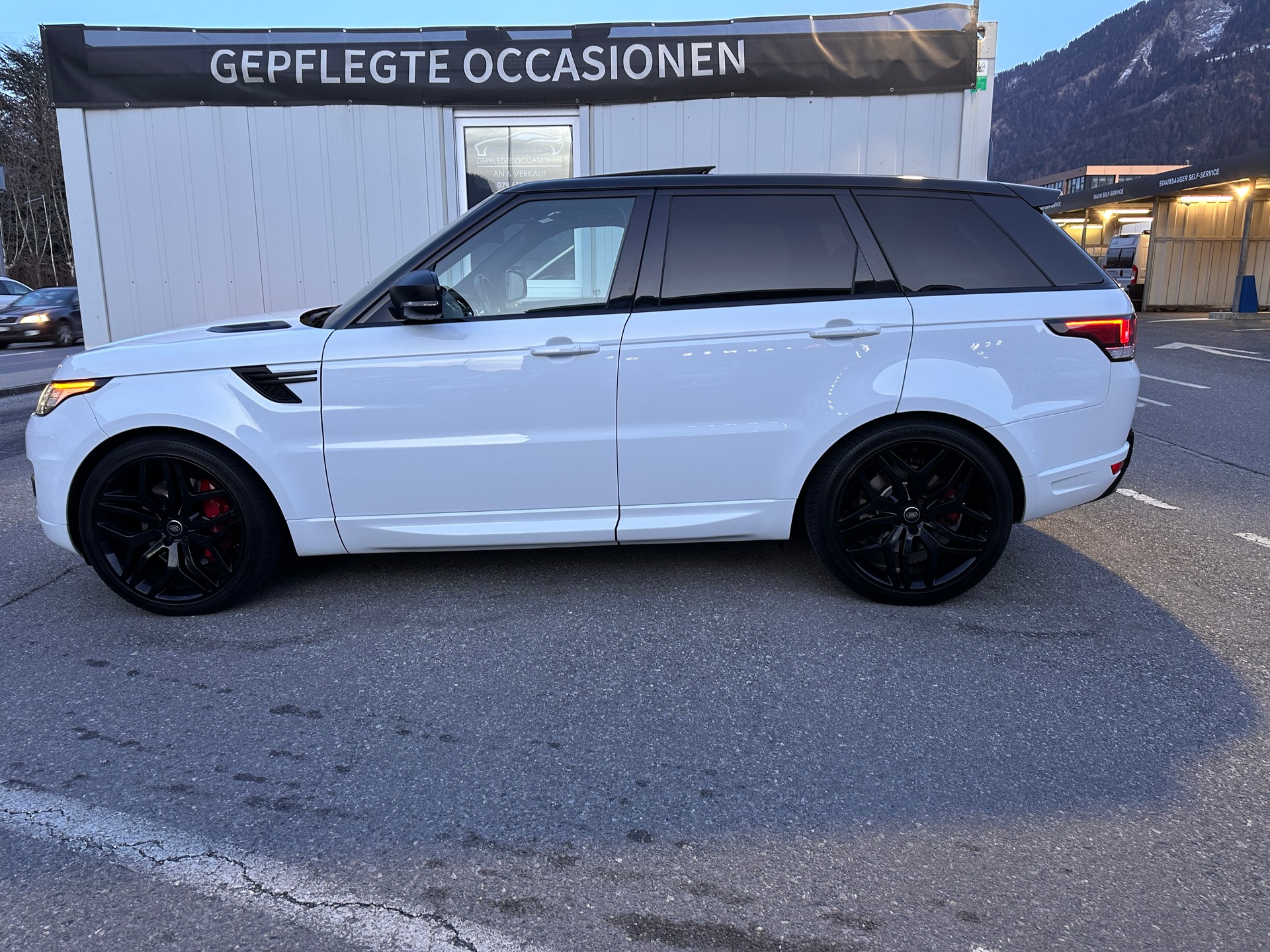 LAND ROVER Range Rover Sport 3.0 SDV6 HSE Dynamic Automatic *ZAHNRIEMEN ERSETZT*FRISCH AB MFK*22" ZOLL ALU 8 FACH*-image-8
