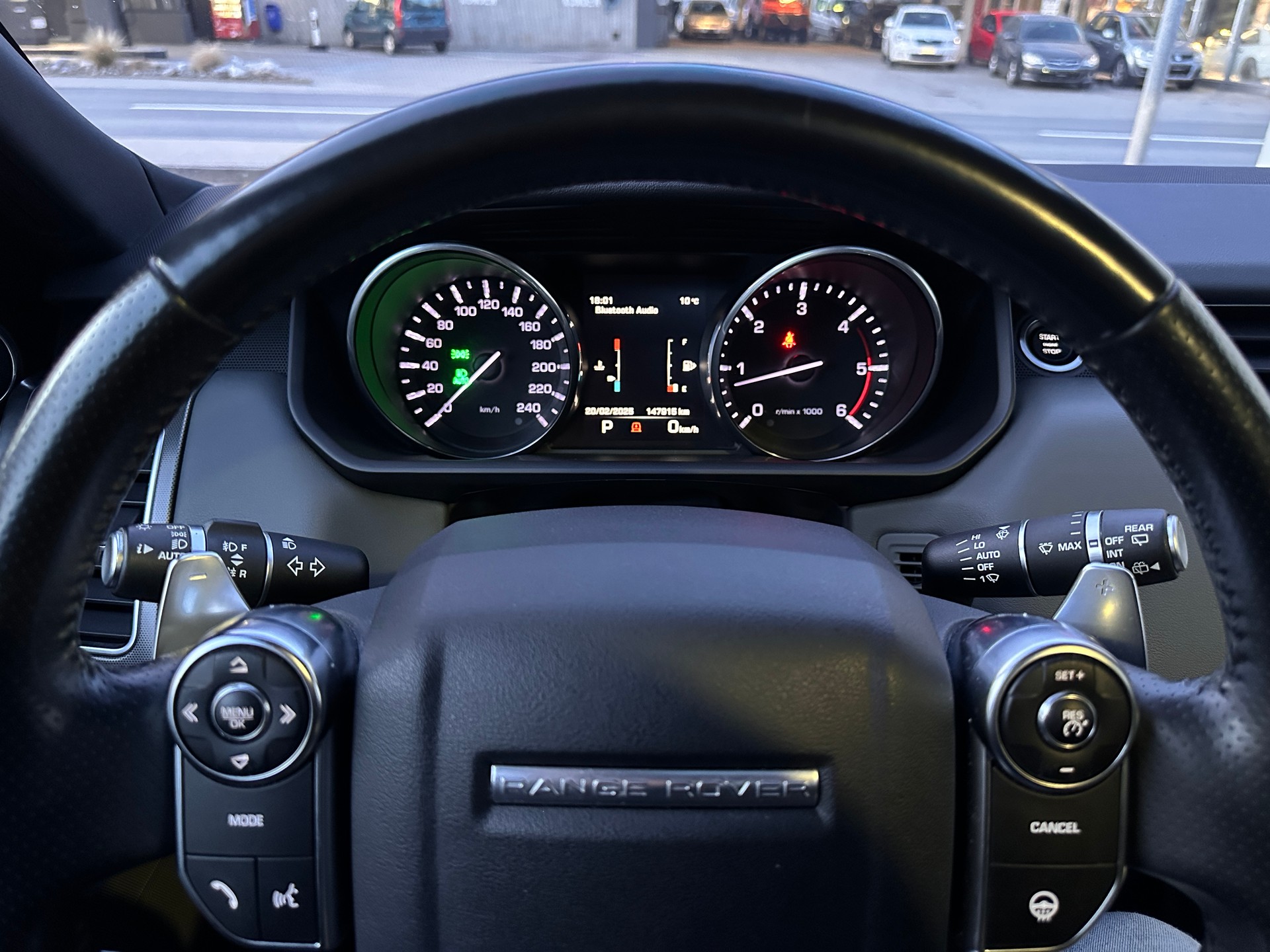 LAND ROVER Range Rover Sport 3.0 SDV6 HSE Dynamic Automatic *ZAHNRIEMEN ERSETZT*FRISCH AB MFK*22" ZOLL ALU 8 FACH*-image-14