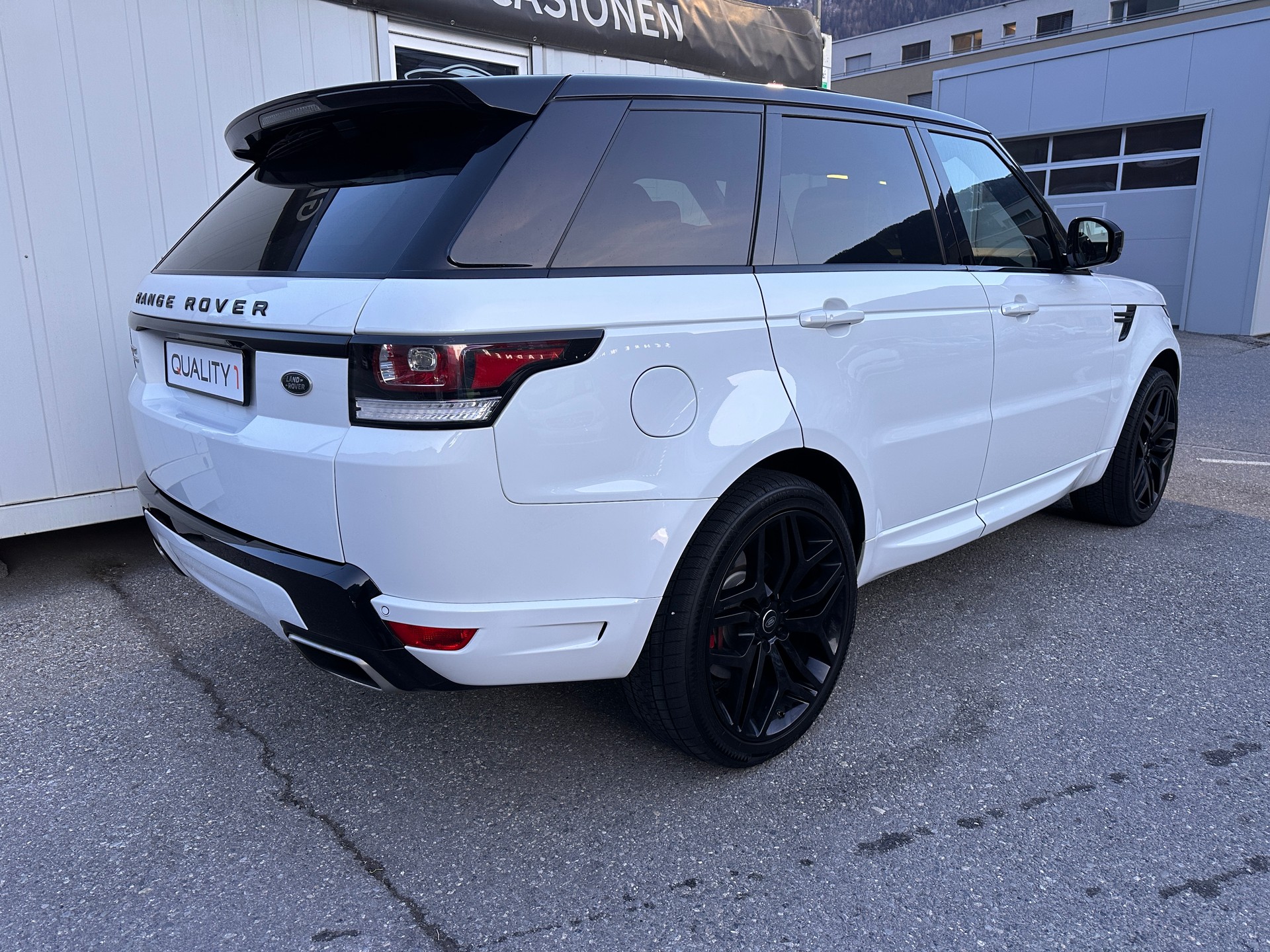 LAND ROVER Range Rover Sport 3.0 SDV6 HSE Dynamic Automatic *ZAHNRIEMEN ERSETZT*FRISCH AB MFK*22" ZOLL ALU 8 FACH*-image-4