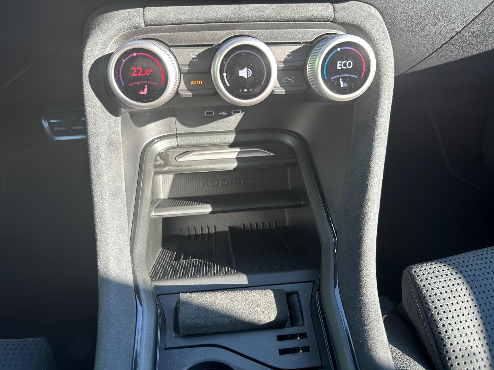 SKODA Kodiaq 1.5 TSI PHEV Sportline-image-22