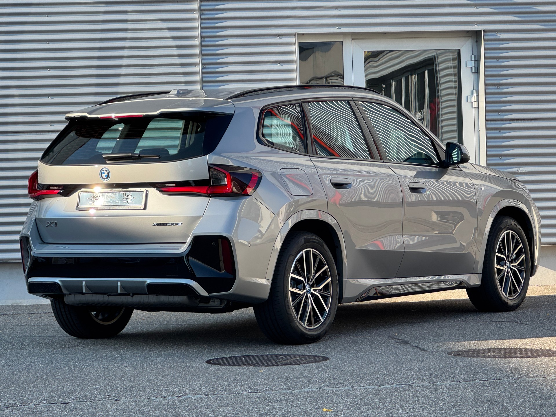 BMW X1 xDrive 30e M Sport-image-1