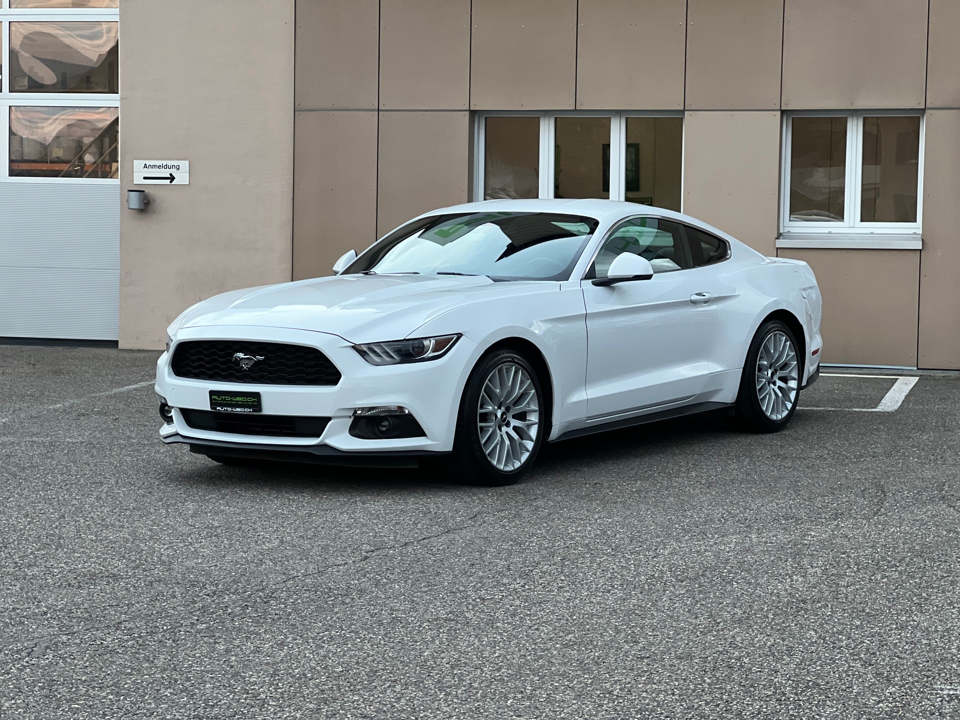 FORD Mustang Fastback 2.3-image-0