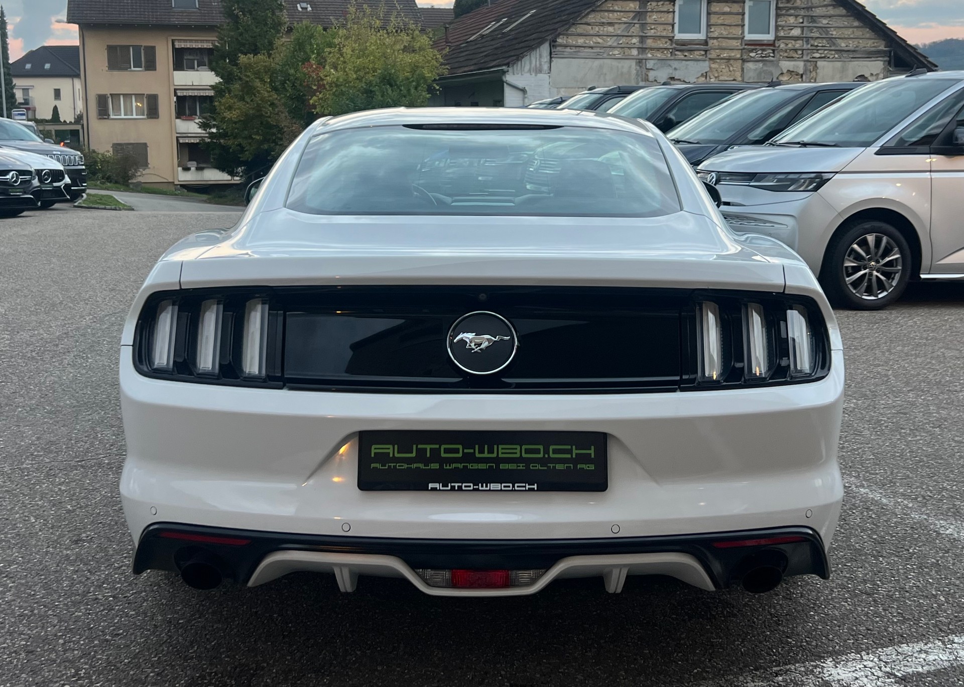 FORD Mustang Fastback 2.3-image-5