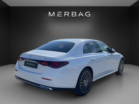 MERCEDES-BENZ E 220 d 4Matic-image-5