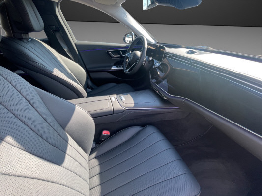 MERCEDES-BENZ E 220 d 4Matic-image-10