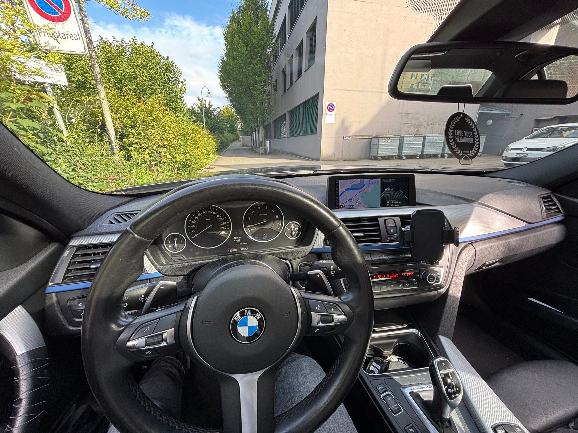 BMW ActiveHybrid 3 Sport Line Steptronic-image-5