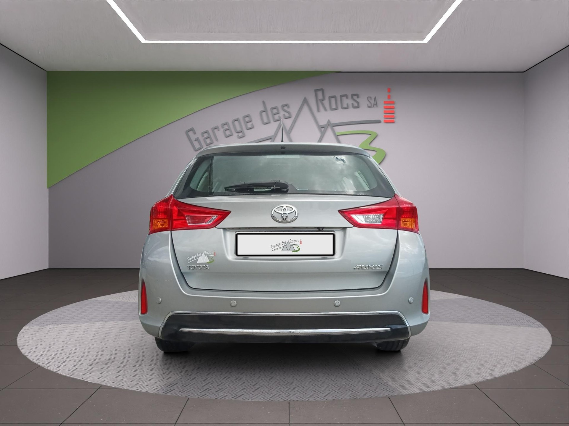 TOYOTA Auris Touring Sports 1.6 Sol-image-4