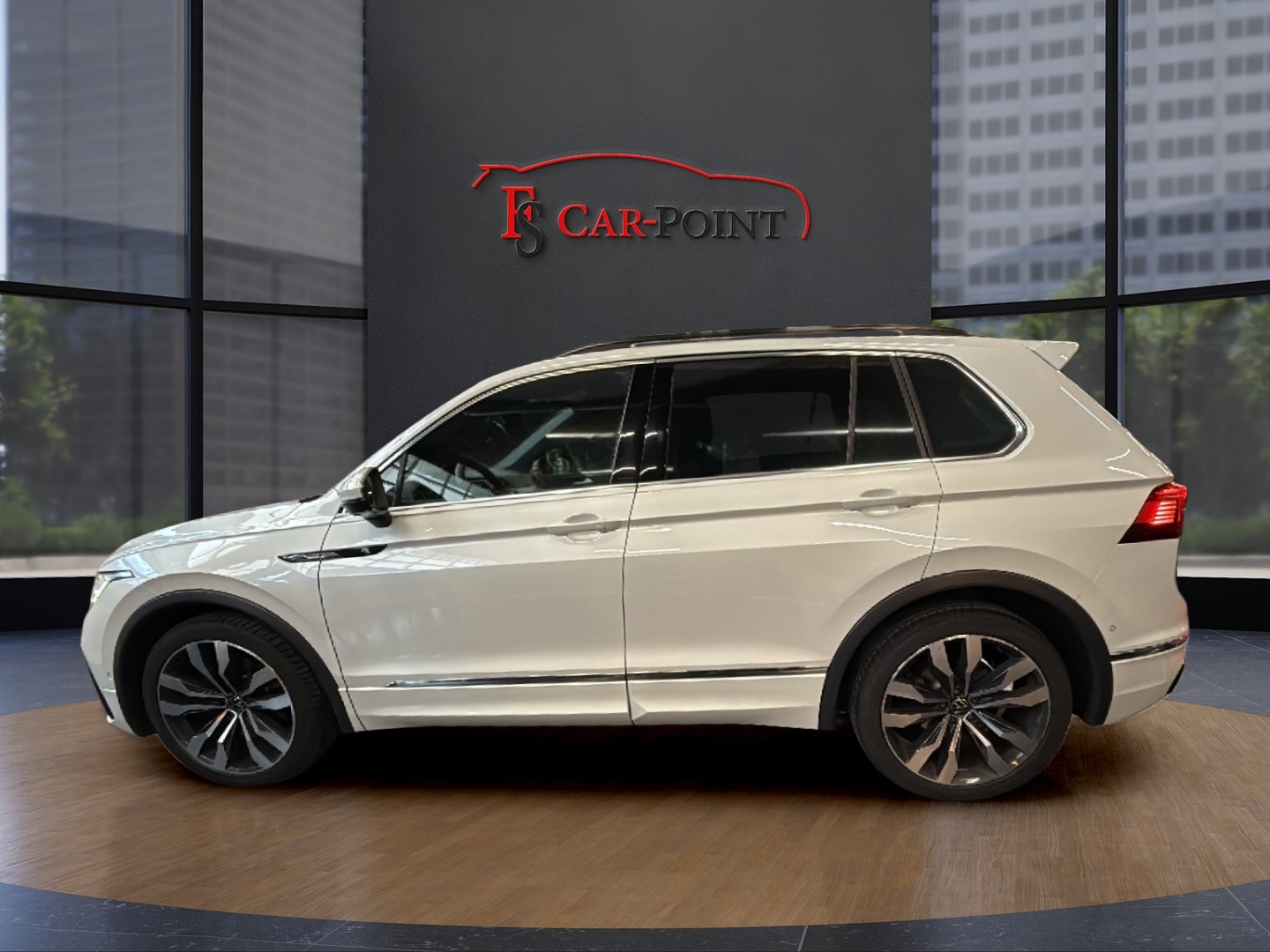 VW Tiguan 2.0 TDI SCR R-Line 4Motion DSG-image-1