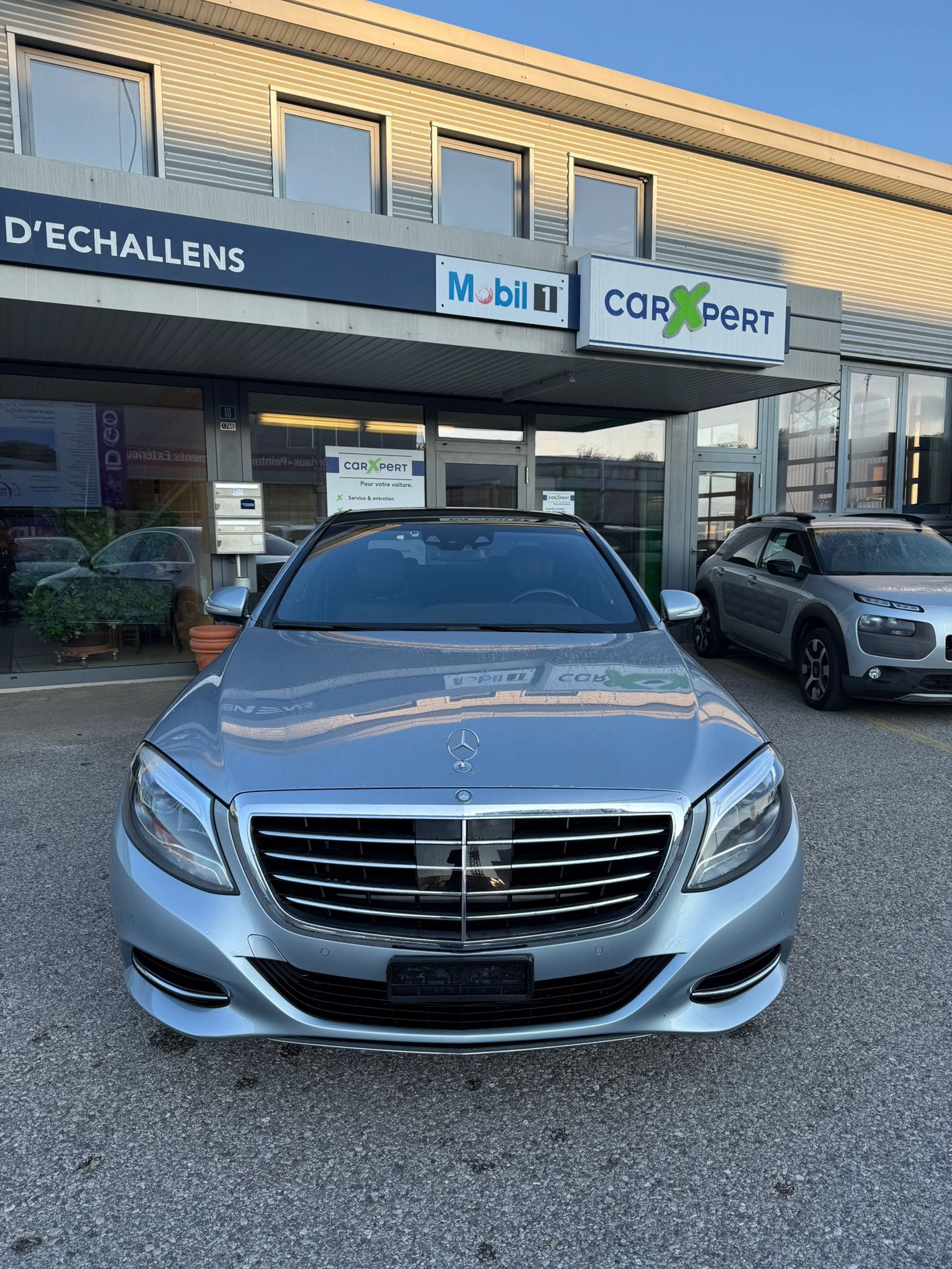 Car photo