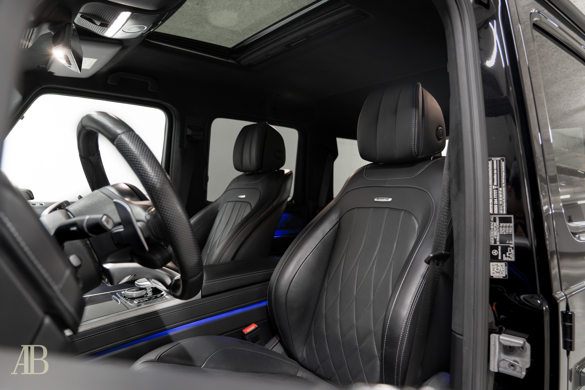 MERCEDES-BENZ G 63 AMG Speedshift Plus G-Tronic-image-12