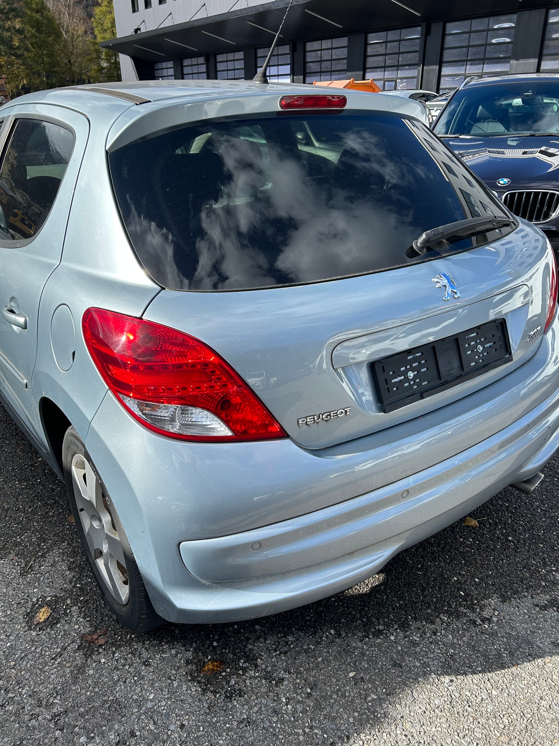 PEUGEOT 207 1.6 16V Turbo Sport-image-6