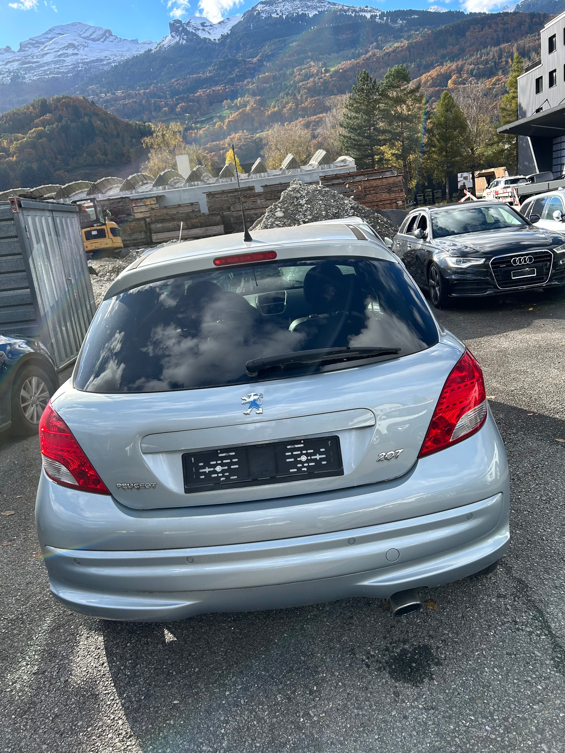 PEUGEOT 207 1.6 16V Turbo Sport-image-1