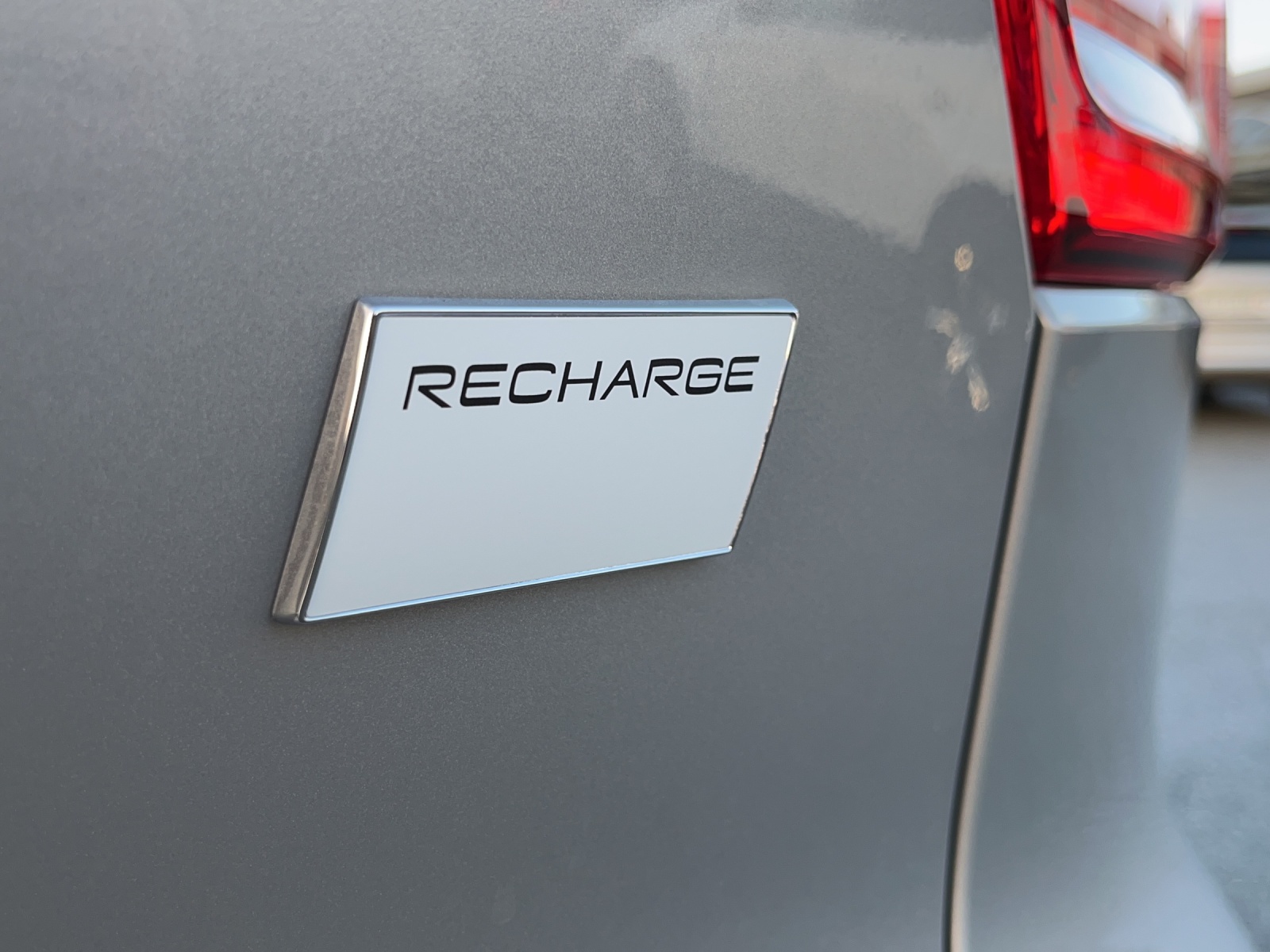 VOLVO XC40 E80 Plus-image-18