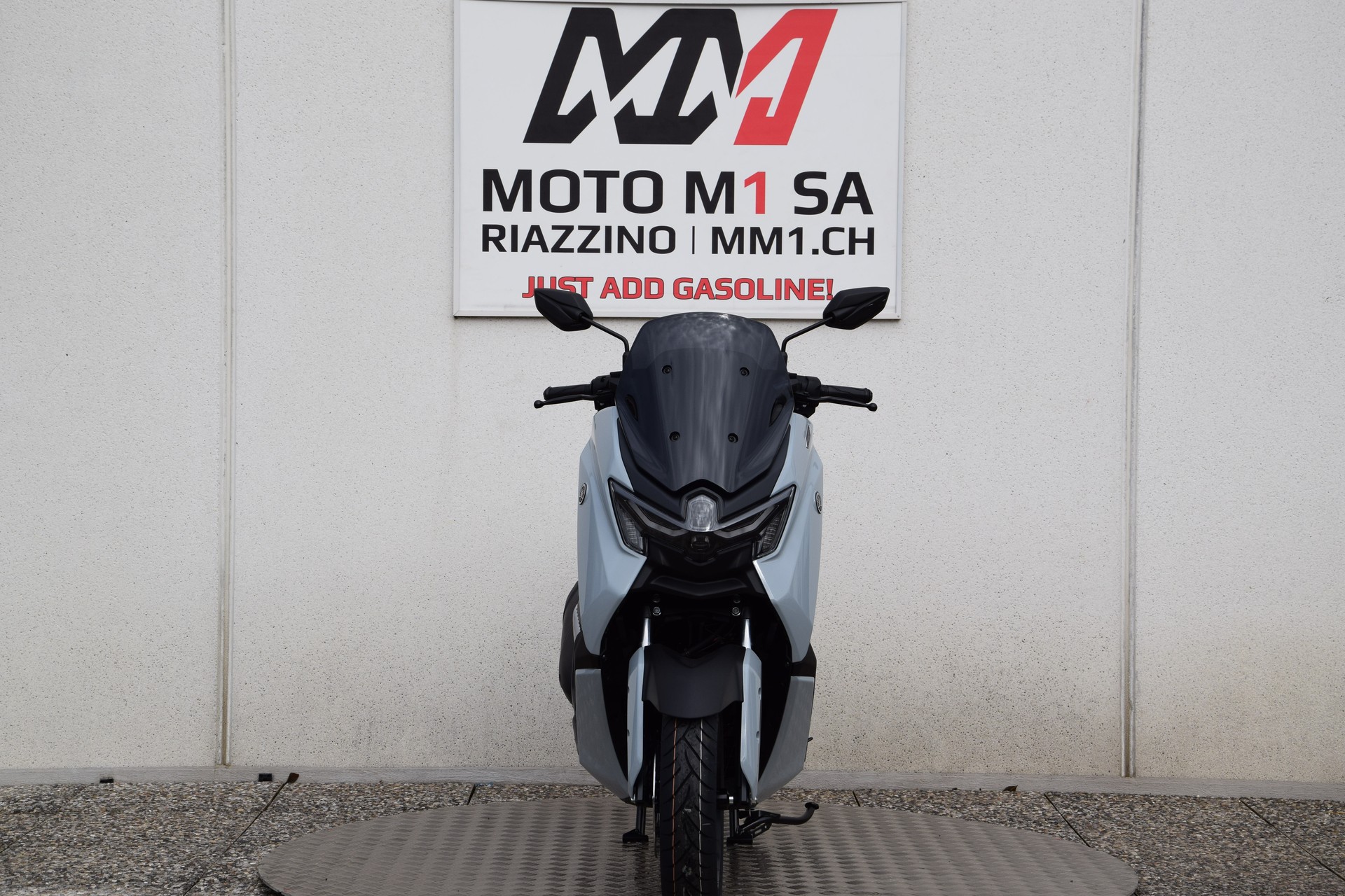 YAMAHA NMAX 125 TECH MAX MY25-showroom-element-2