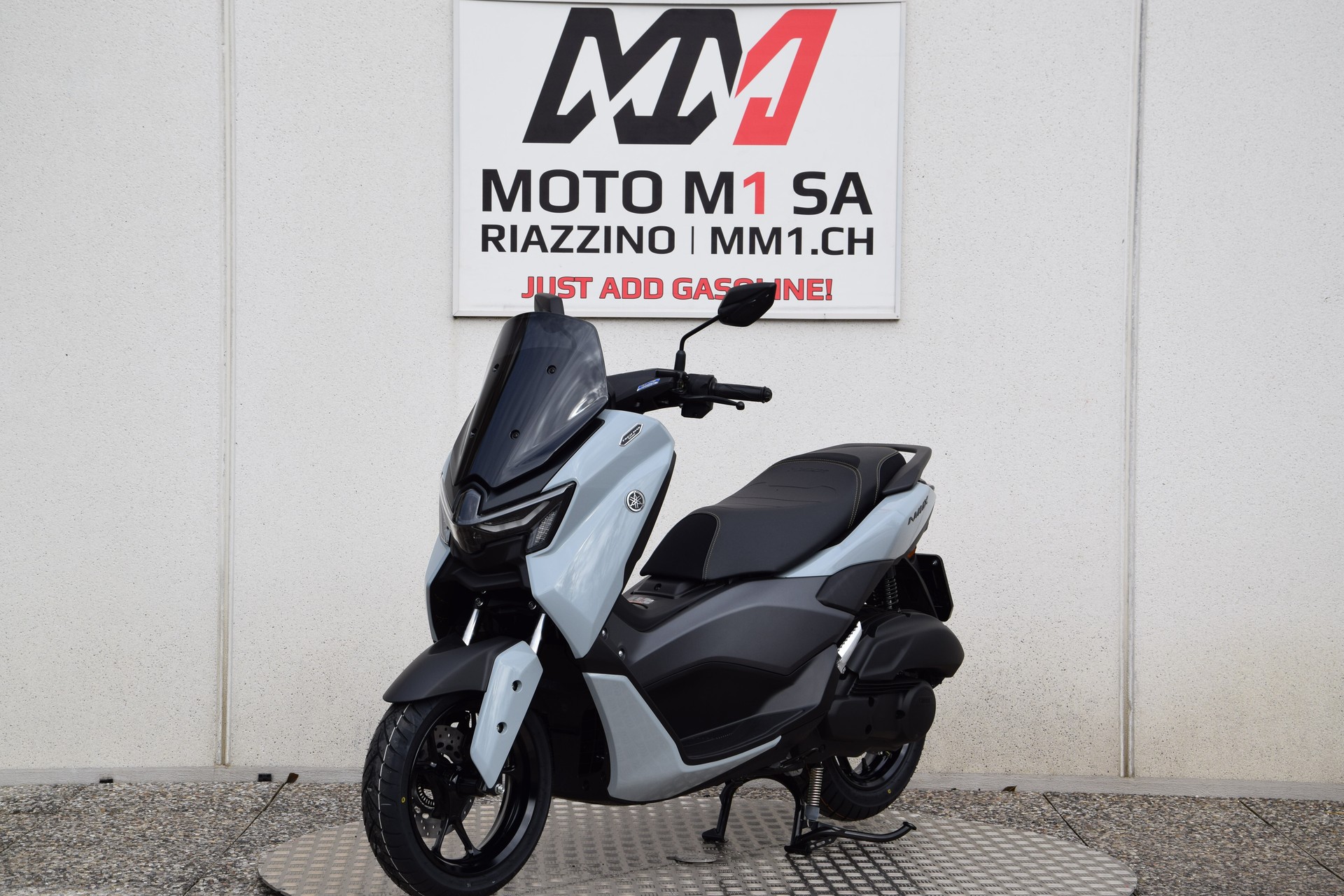 YAMAHA NMAX 125 TECH MAX MY25-showroom-element-3