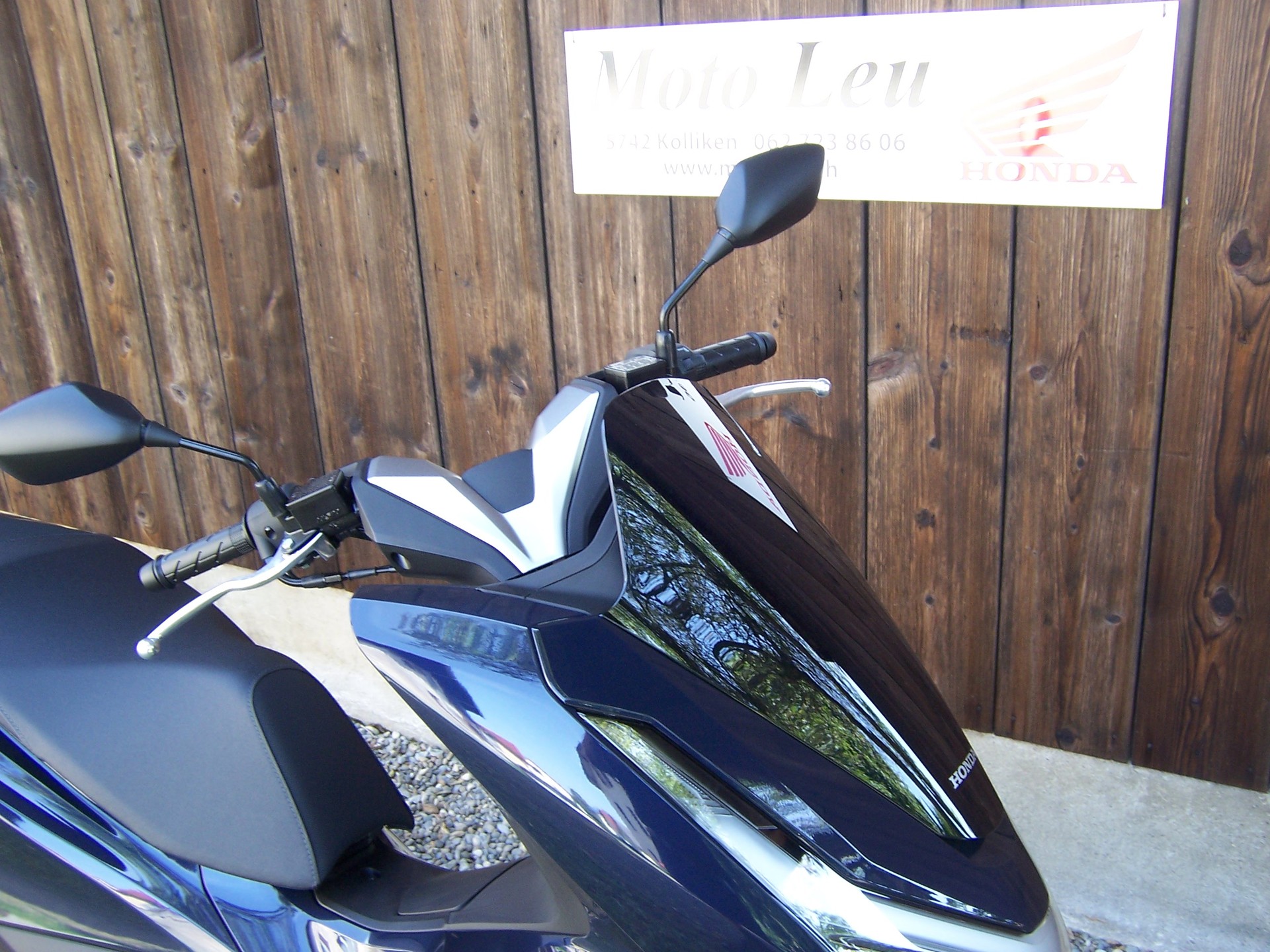 HONDA PCX 125 DX TFT. connectivity-image-8