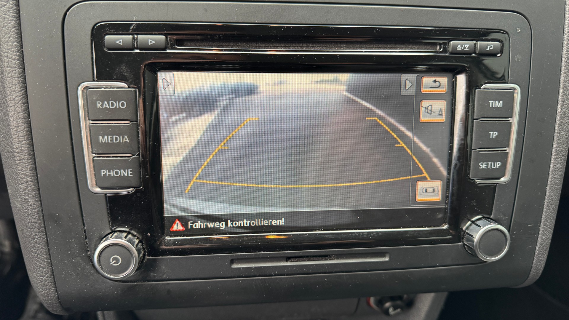 VW Touran 1.4 TSI Trendline-image-10