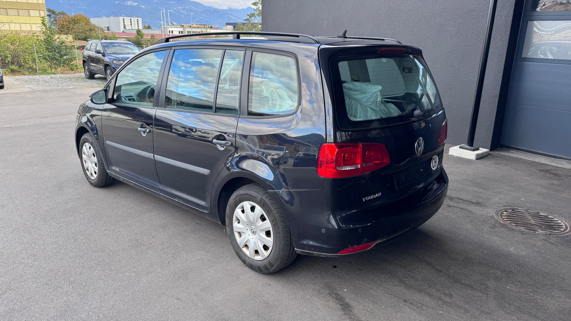 VW Touran 1.4 TSI Trendline-image-3