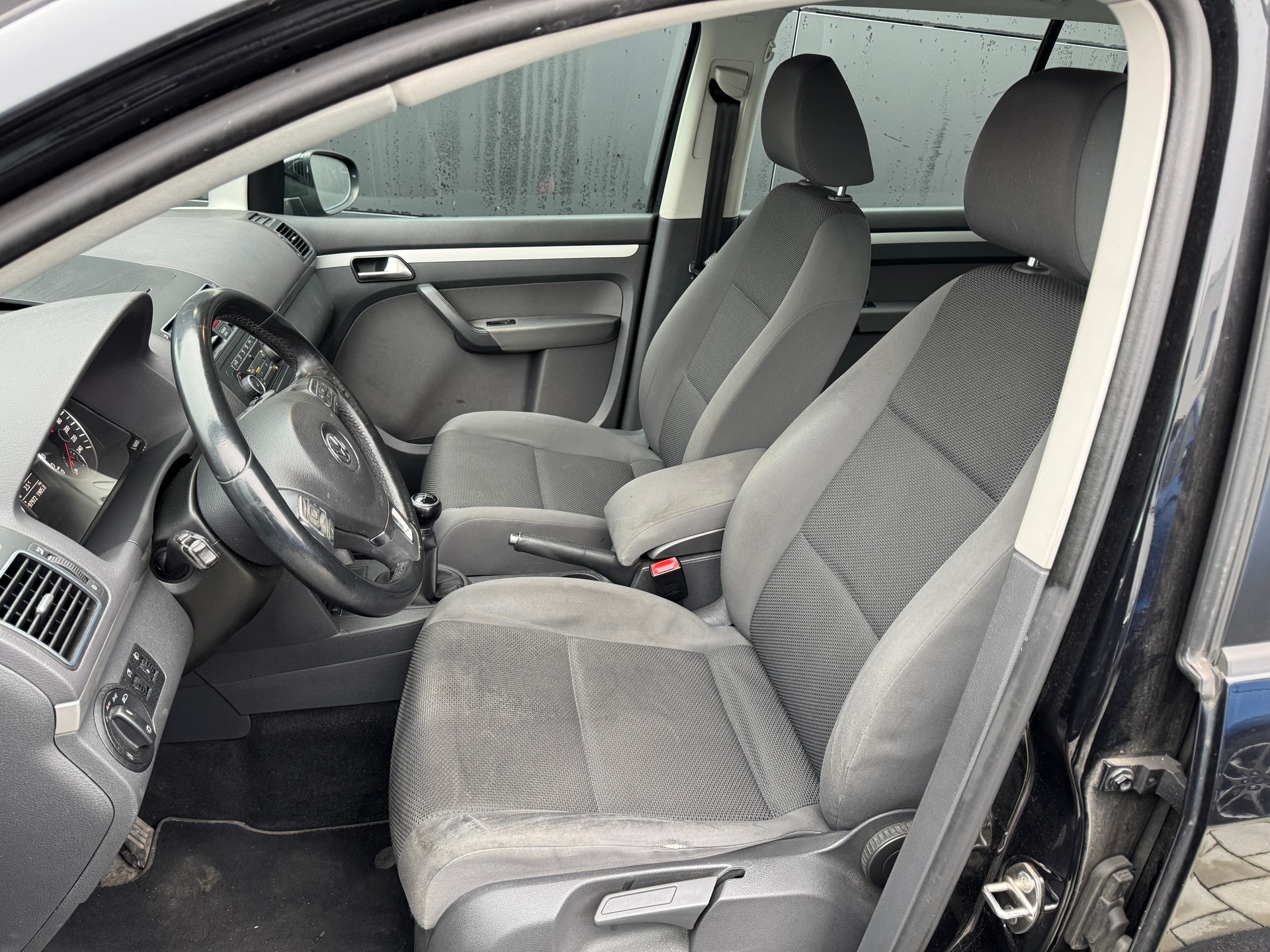 VW Touran 1.4 TSI Trendline-image-7