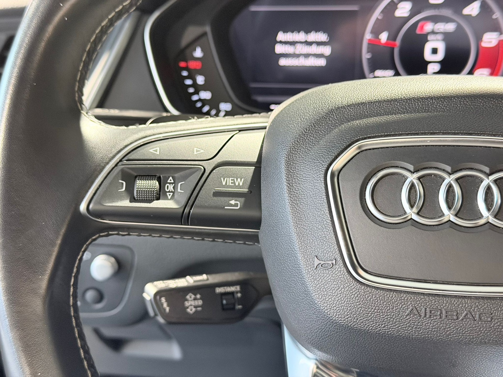 AUDI SQ5 TDI quattro tiptronic-image-8